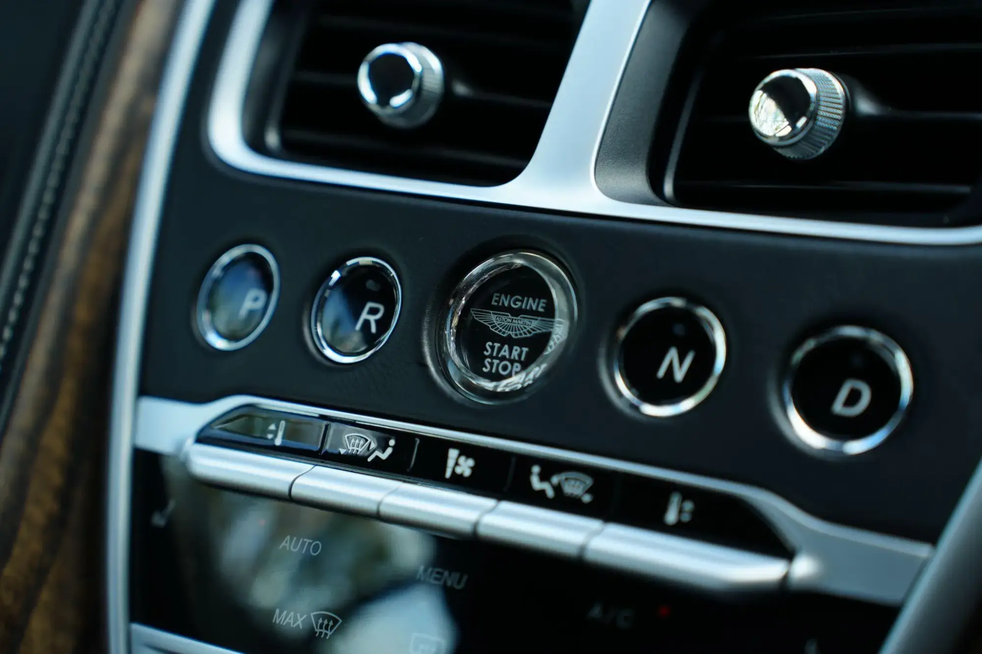 Aston Martin DB11 Image 15 Aston Martin DB11 Image 15