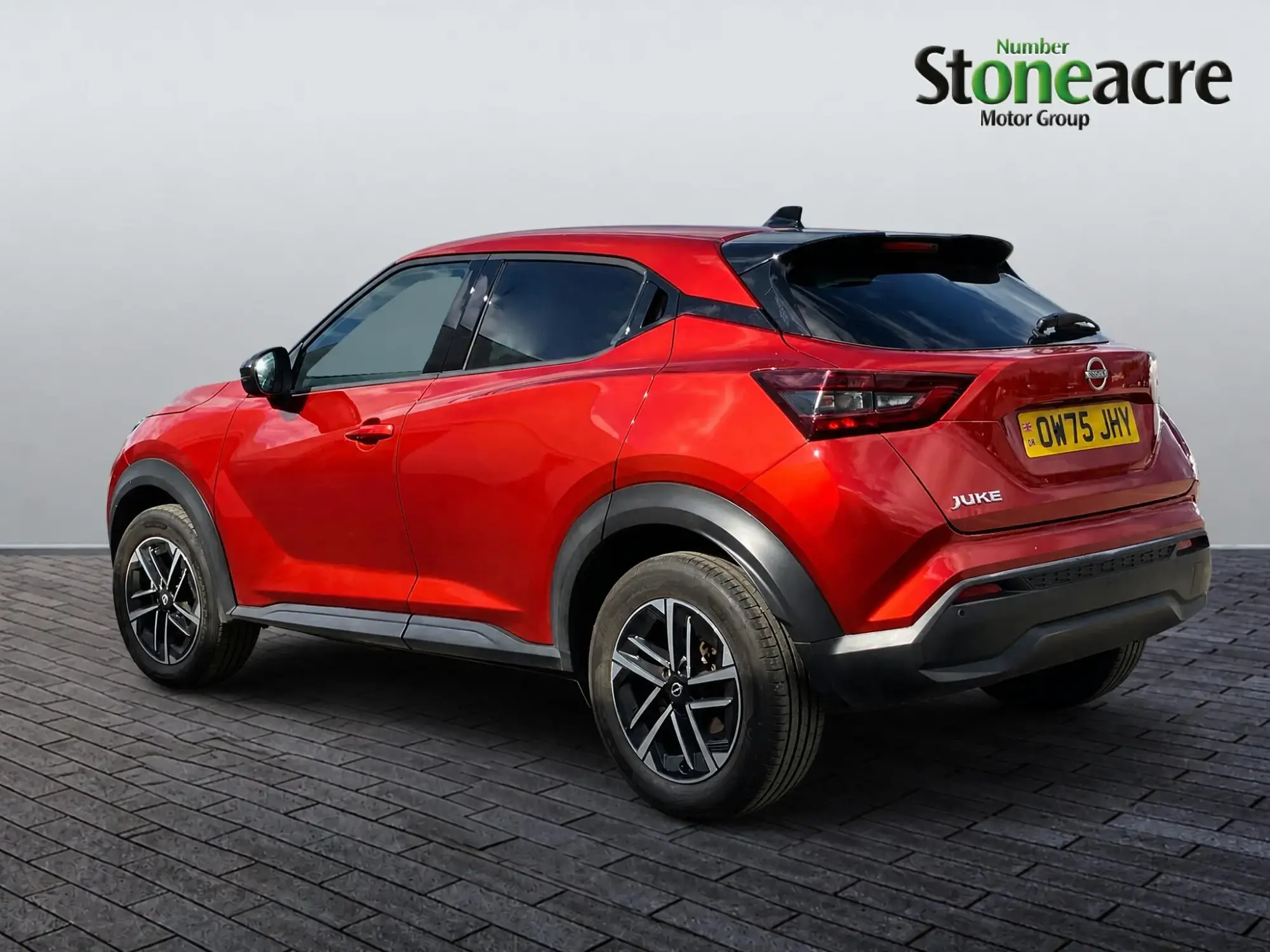 Nissan Juke 1.0 DIG-T N-Connecta Euro 6 (s/s) 5dr OW75JHY Image 3 Nissan Juke 1.0 DIG-T N-Connecta Euro 6 (s/s) 5dr OW75JHY Image 3