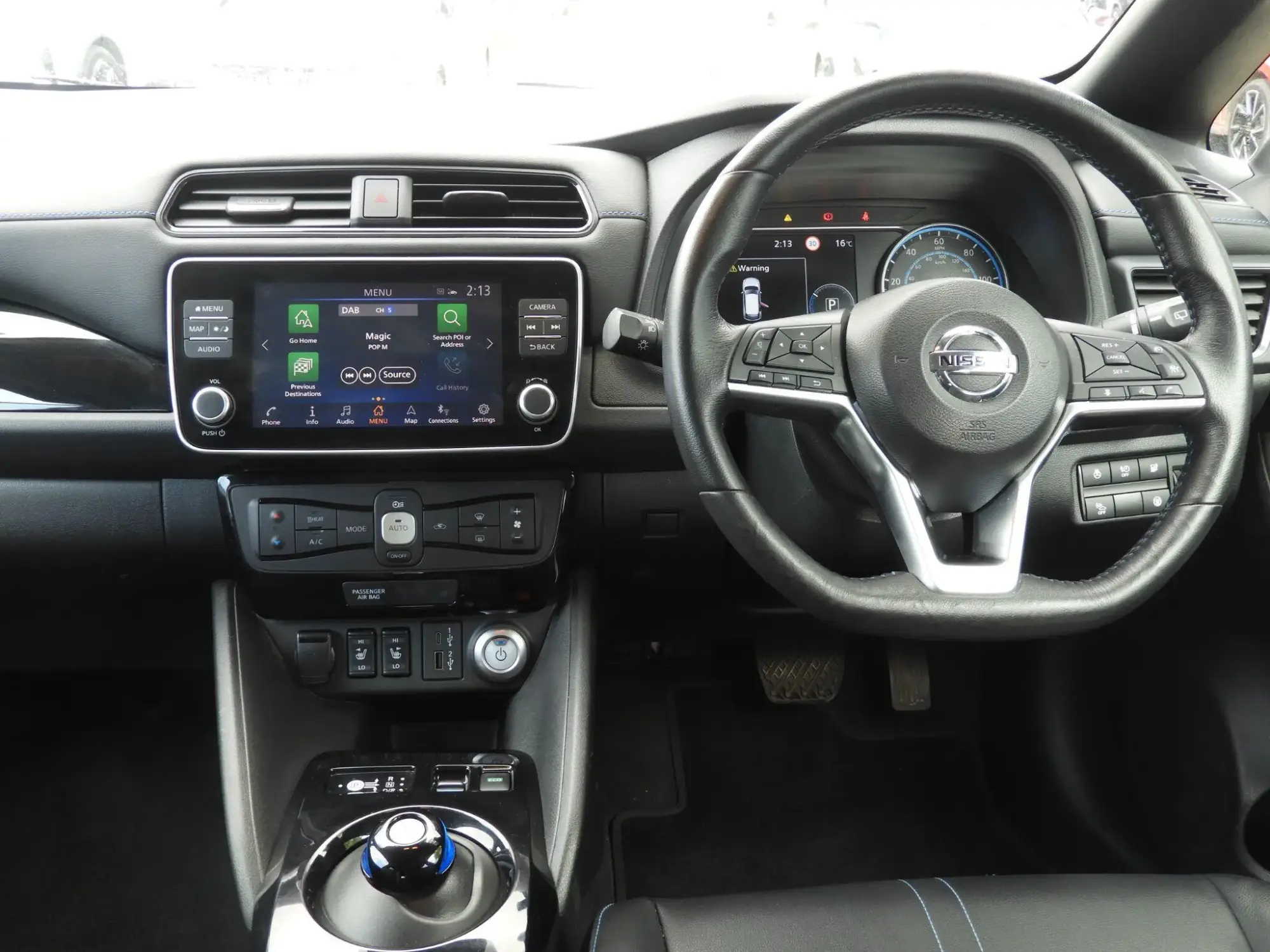 Nissan LEAF Image 14 Nissan LEAF Image 14