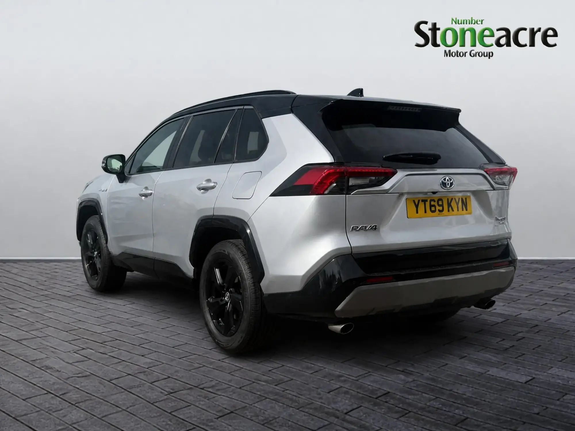 Toyota RAV4 Image 5
