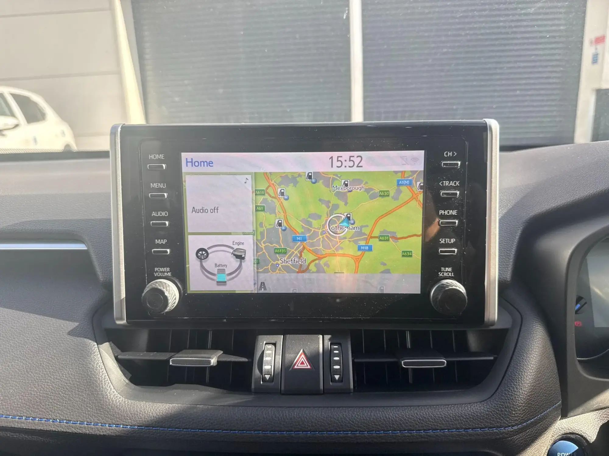 Toyota RAV4 Image 28