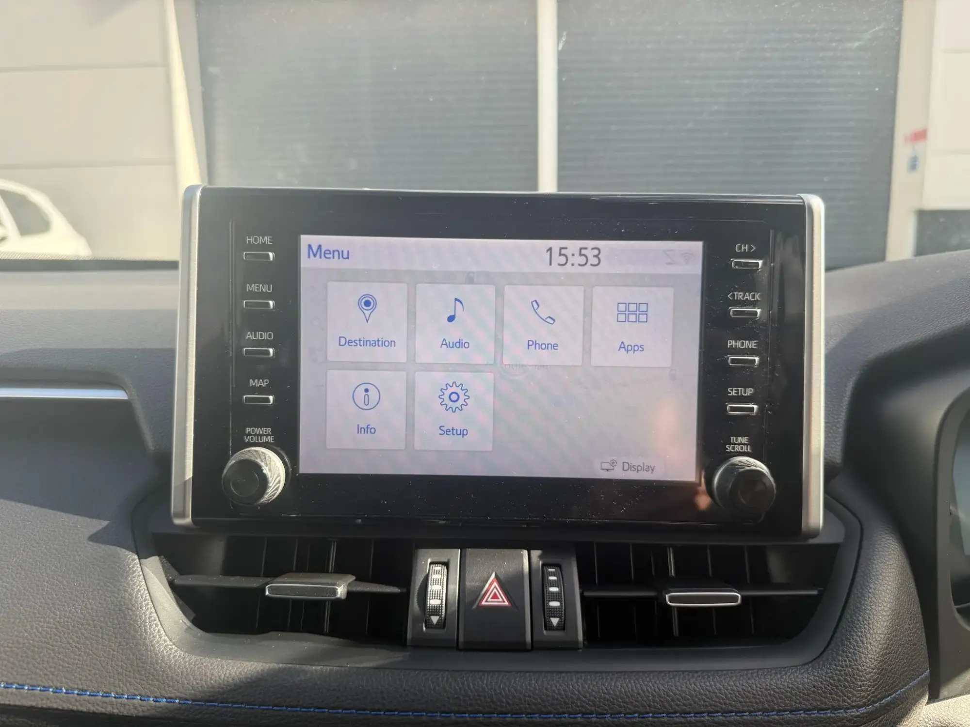Toyota RAV4 Image 32