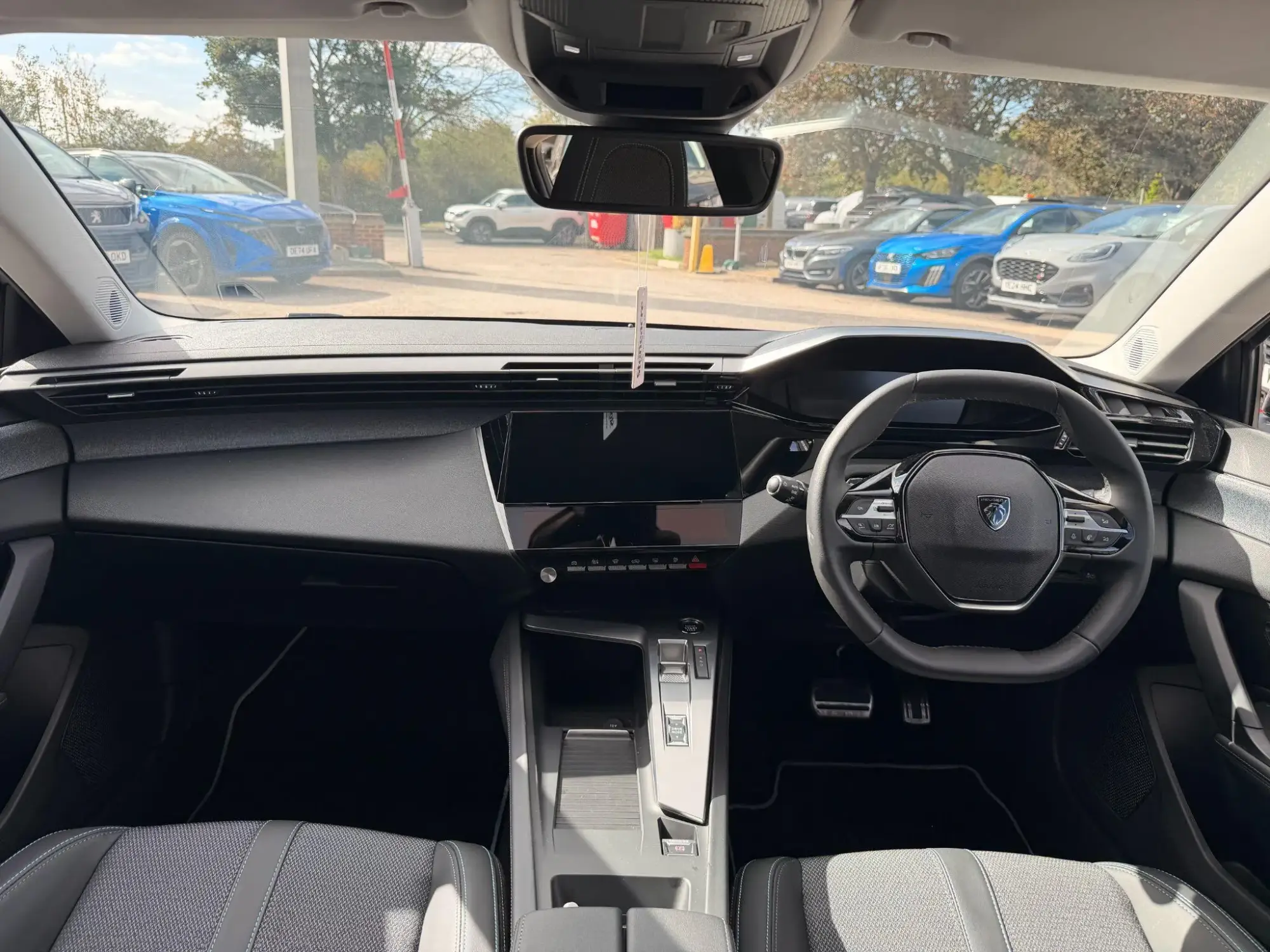 Peugeot E-408 Image 11