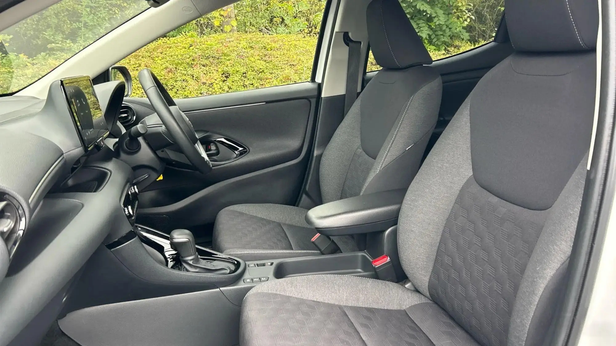 Toyota Yaris Image 13