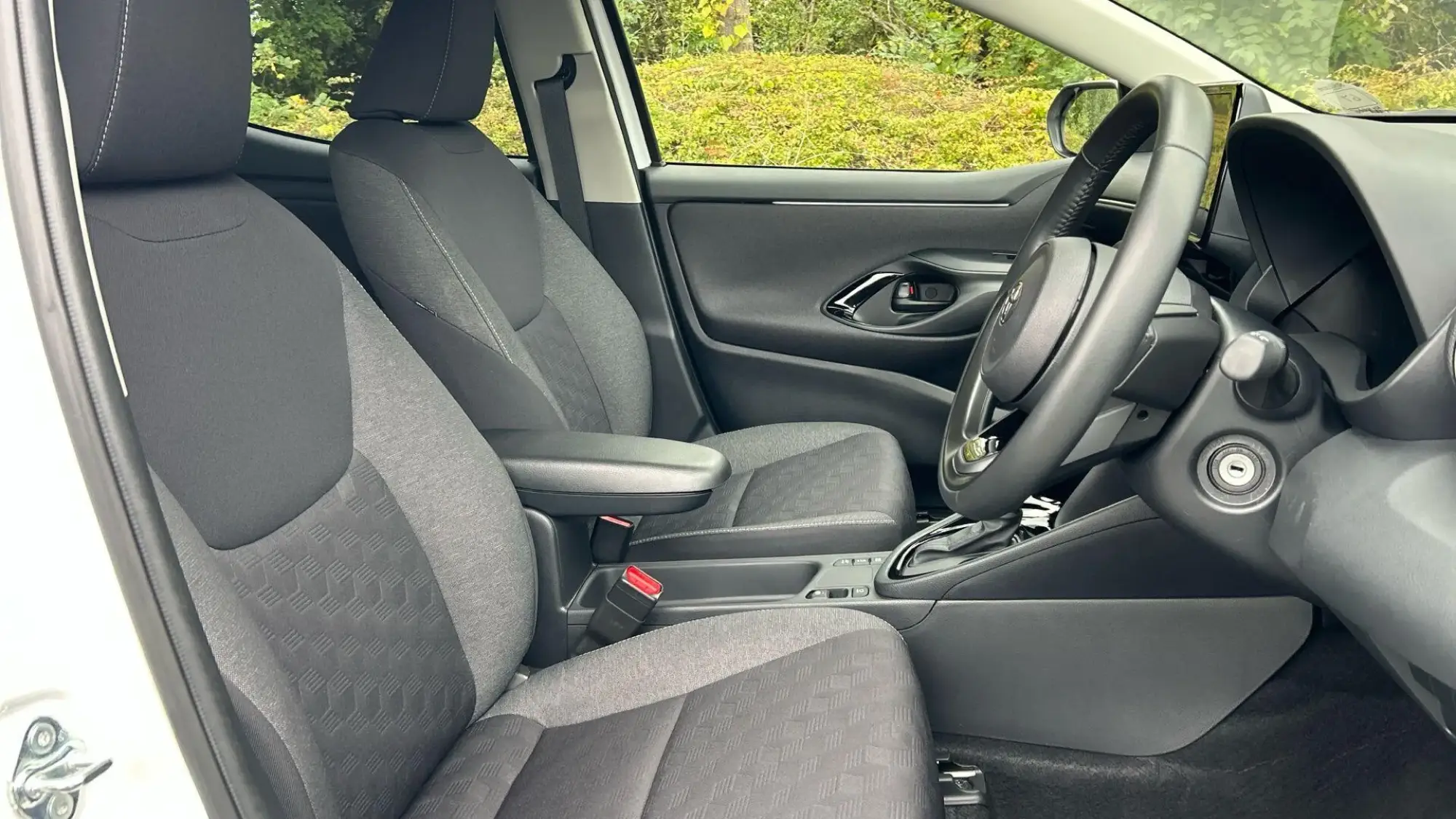Toyota Yaris Image 14