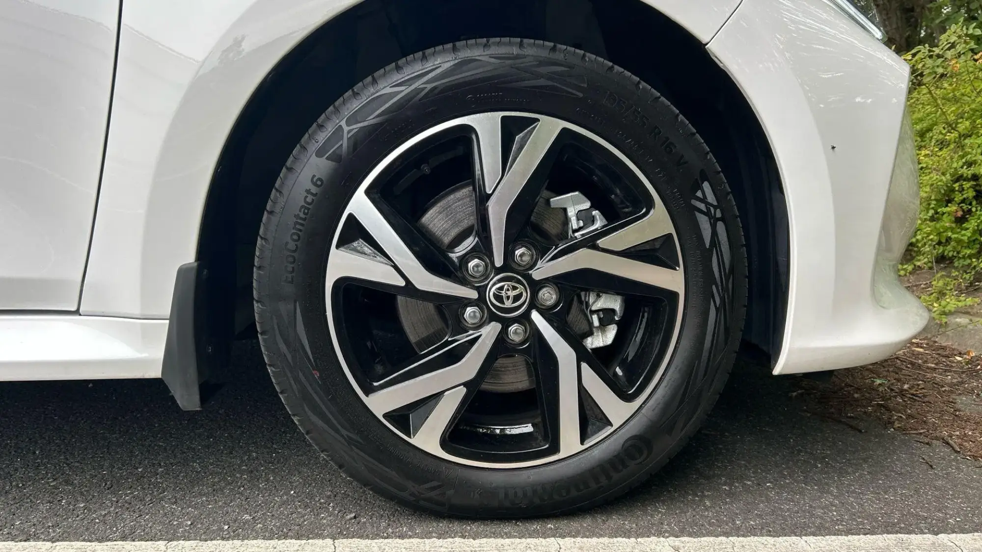 Toyota Yaris Image 18