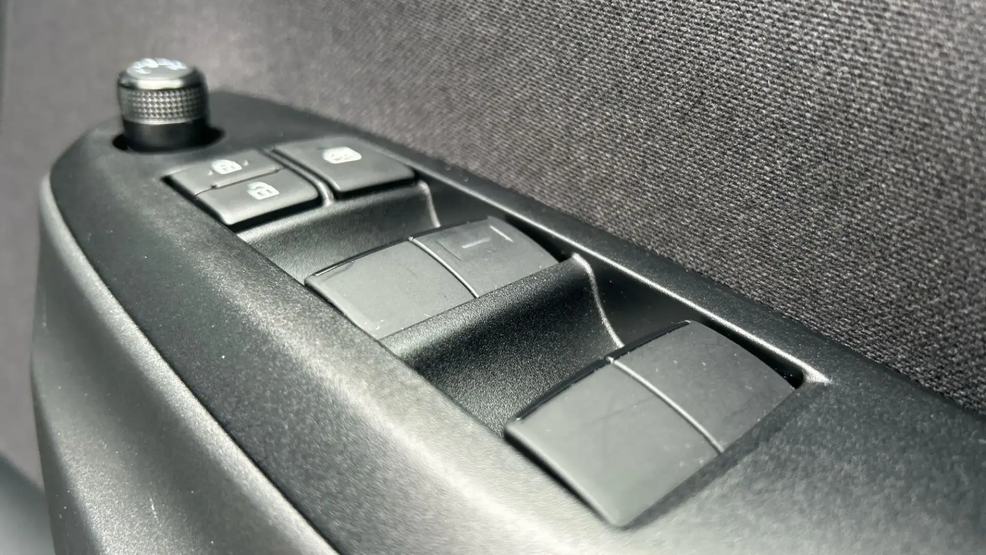 Toyota Yaris Image 32