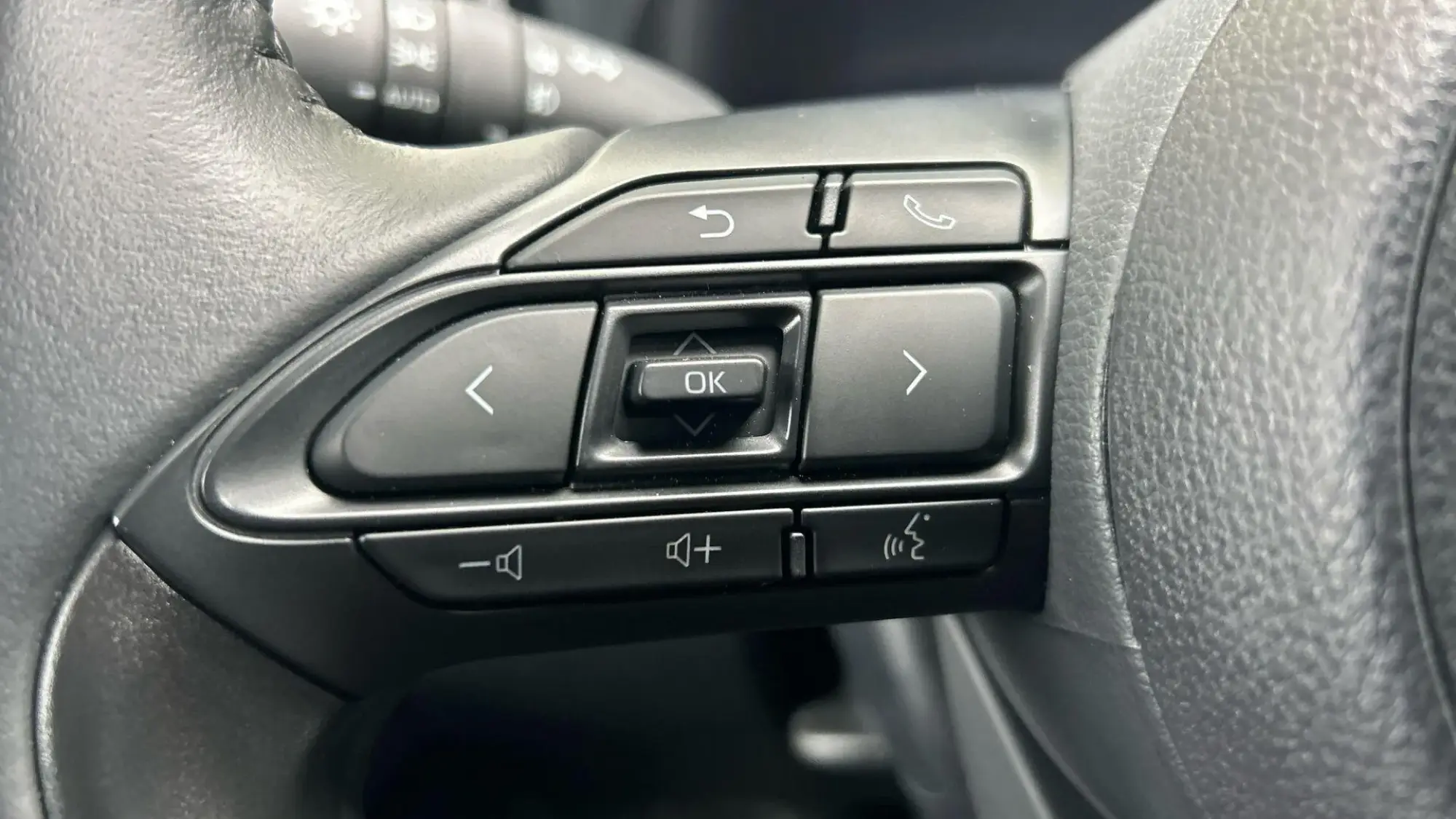 Toyota Yaris Image 35