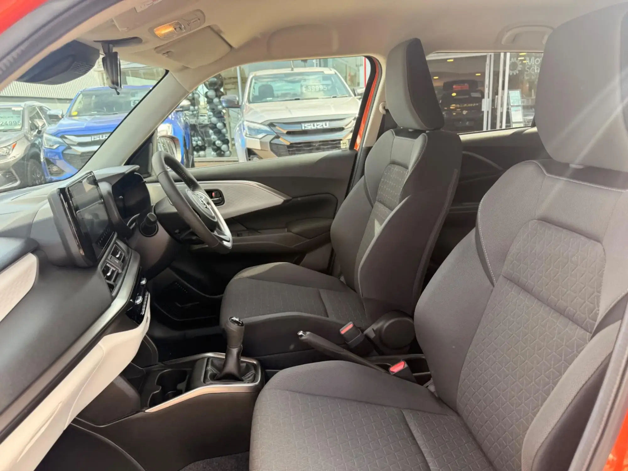 Suzuki Swift Image 28 Suzuki Swift Image 28