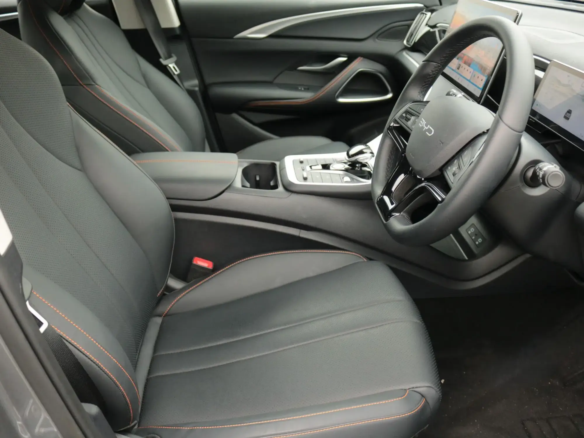 BYD Sealion 5 Image 14