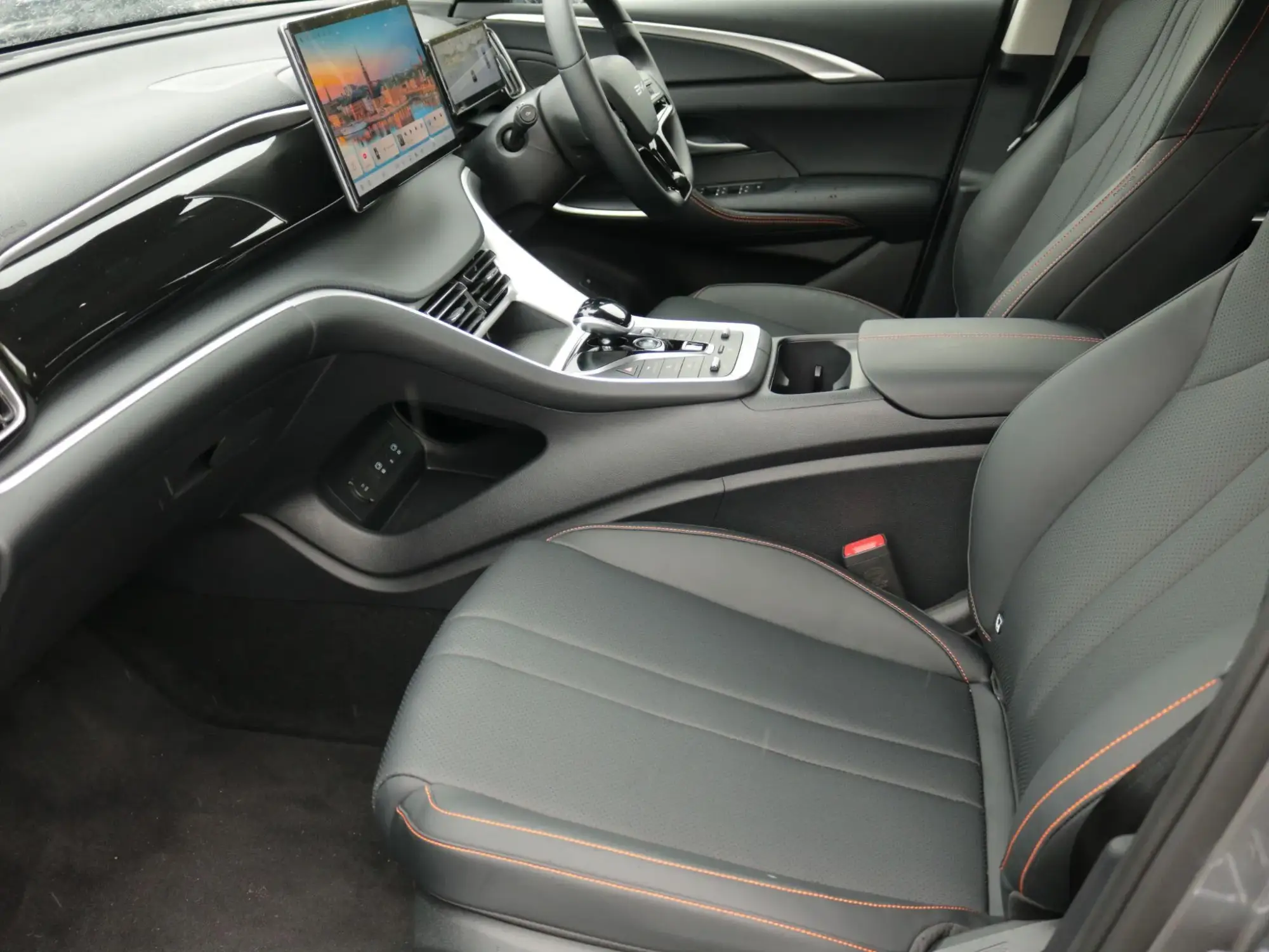 BYD Sealion 5 Image 16