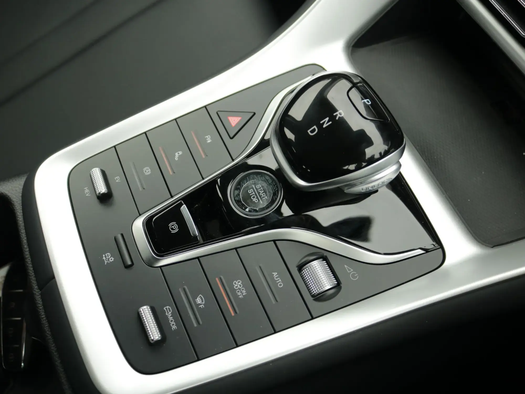 BYD Sealion 5 Image 25