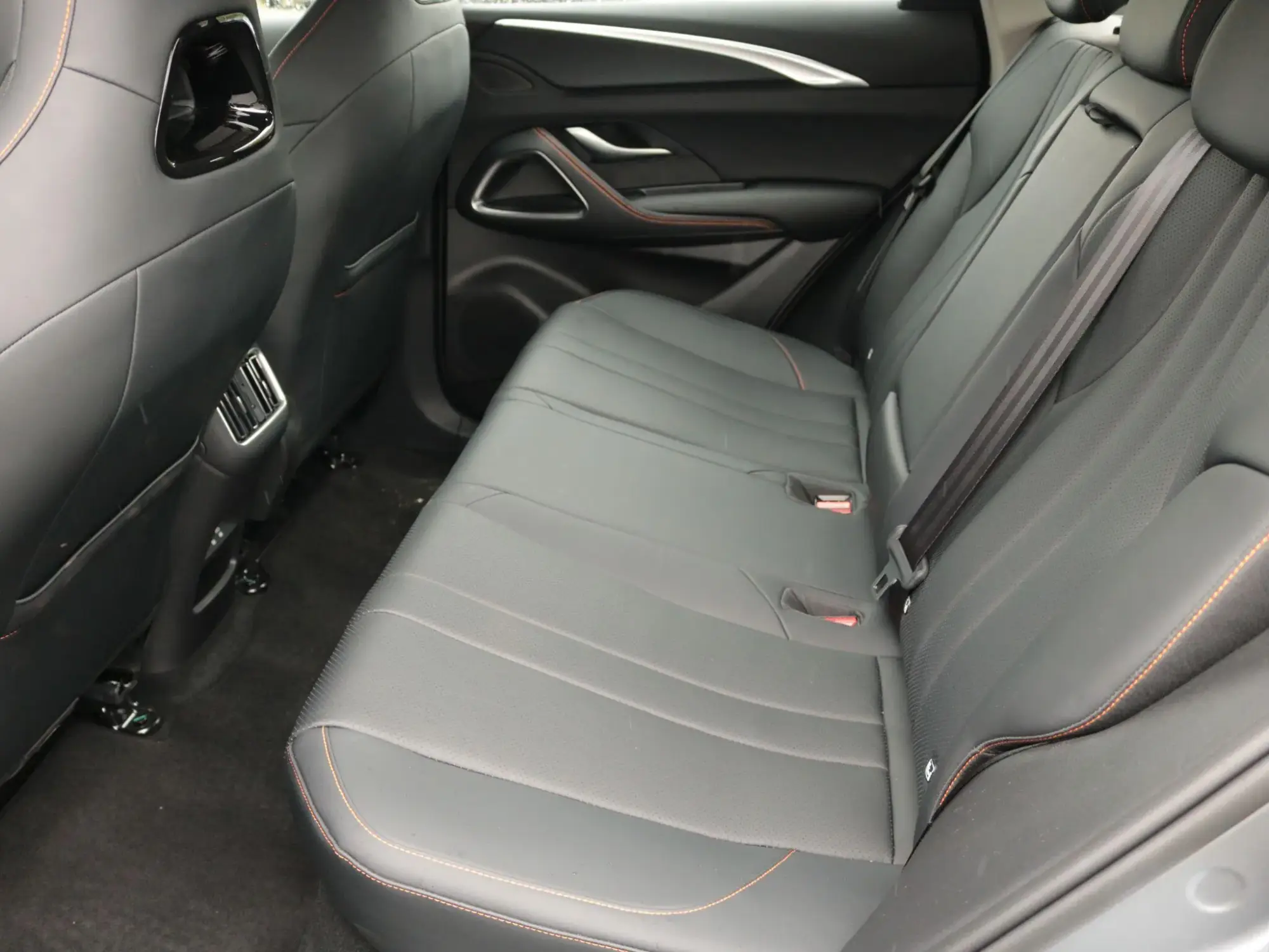 BYD Sealion 5 Image 27