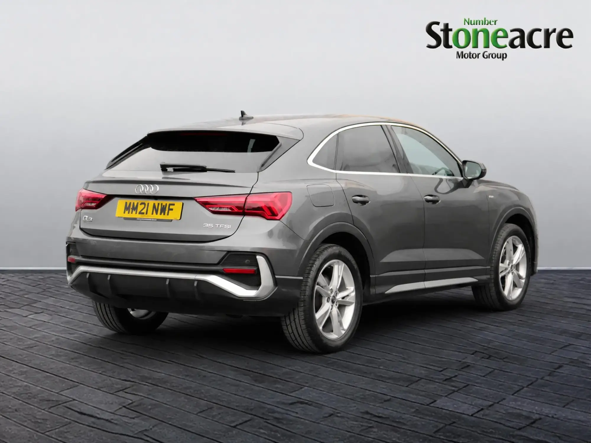 Audi Q3 Image 3
