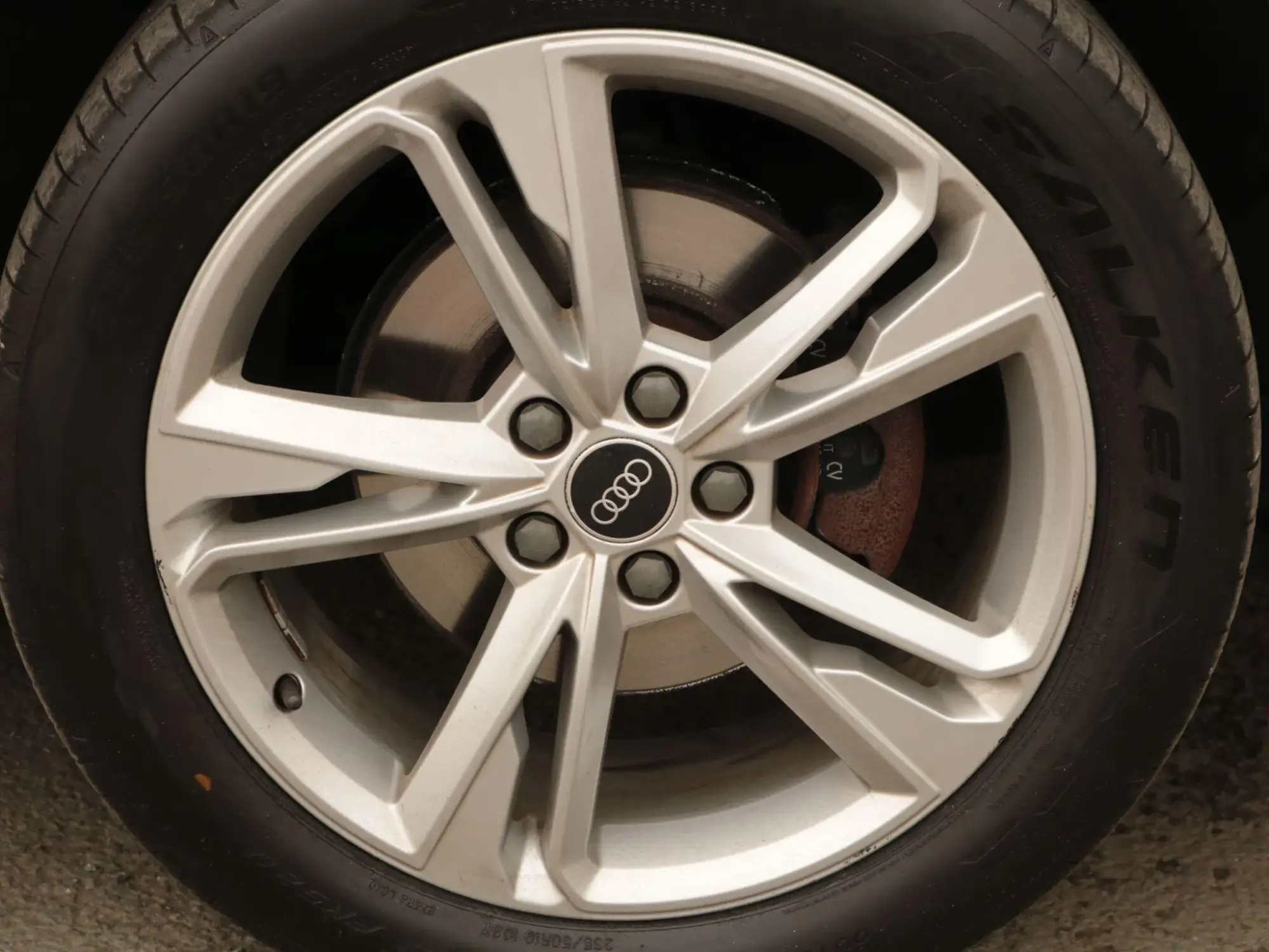 Audi Q3 Image 9