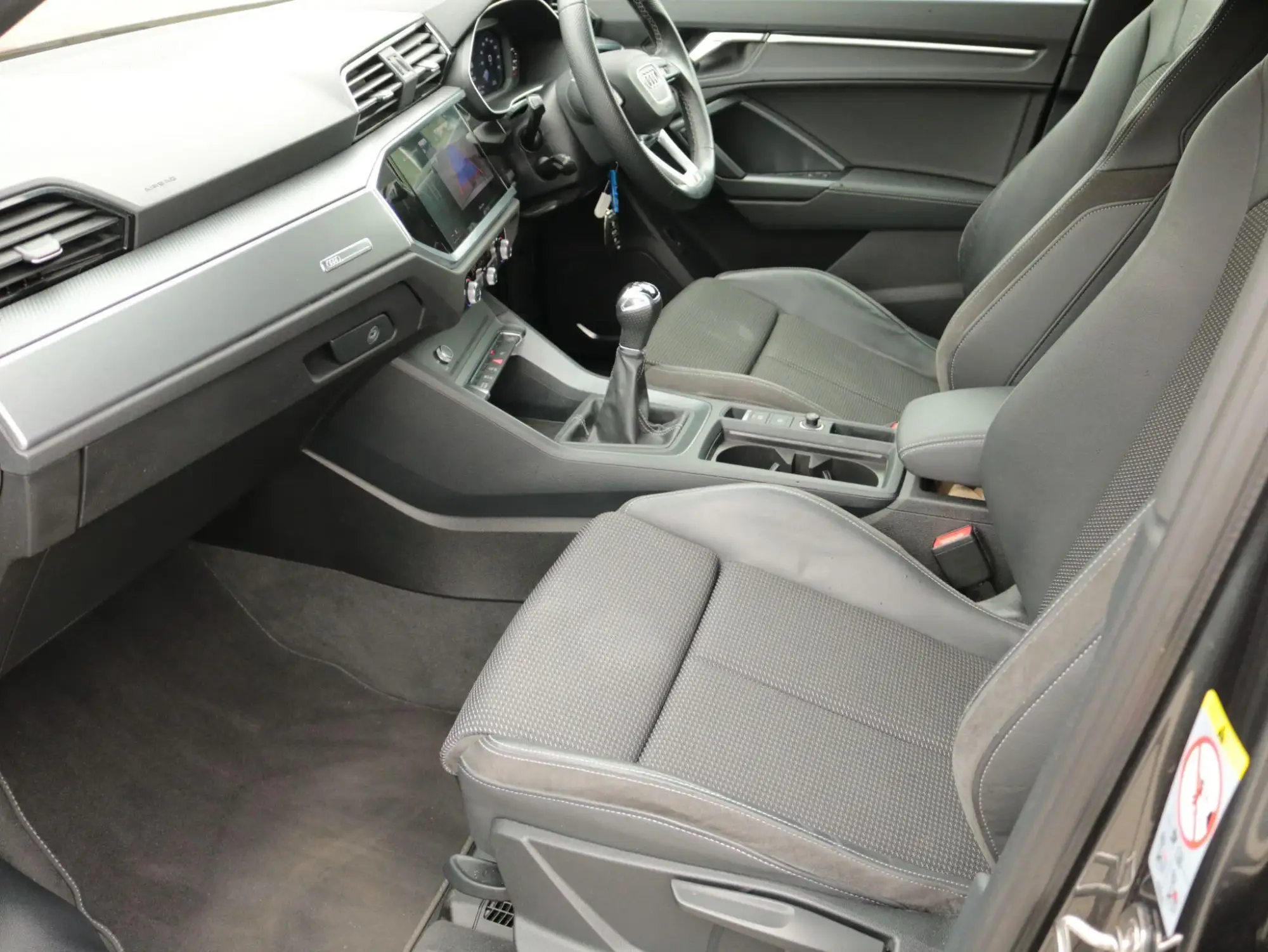Audi Q3 Image 14