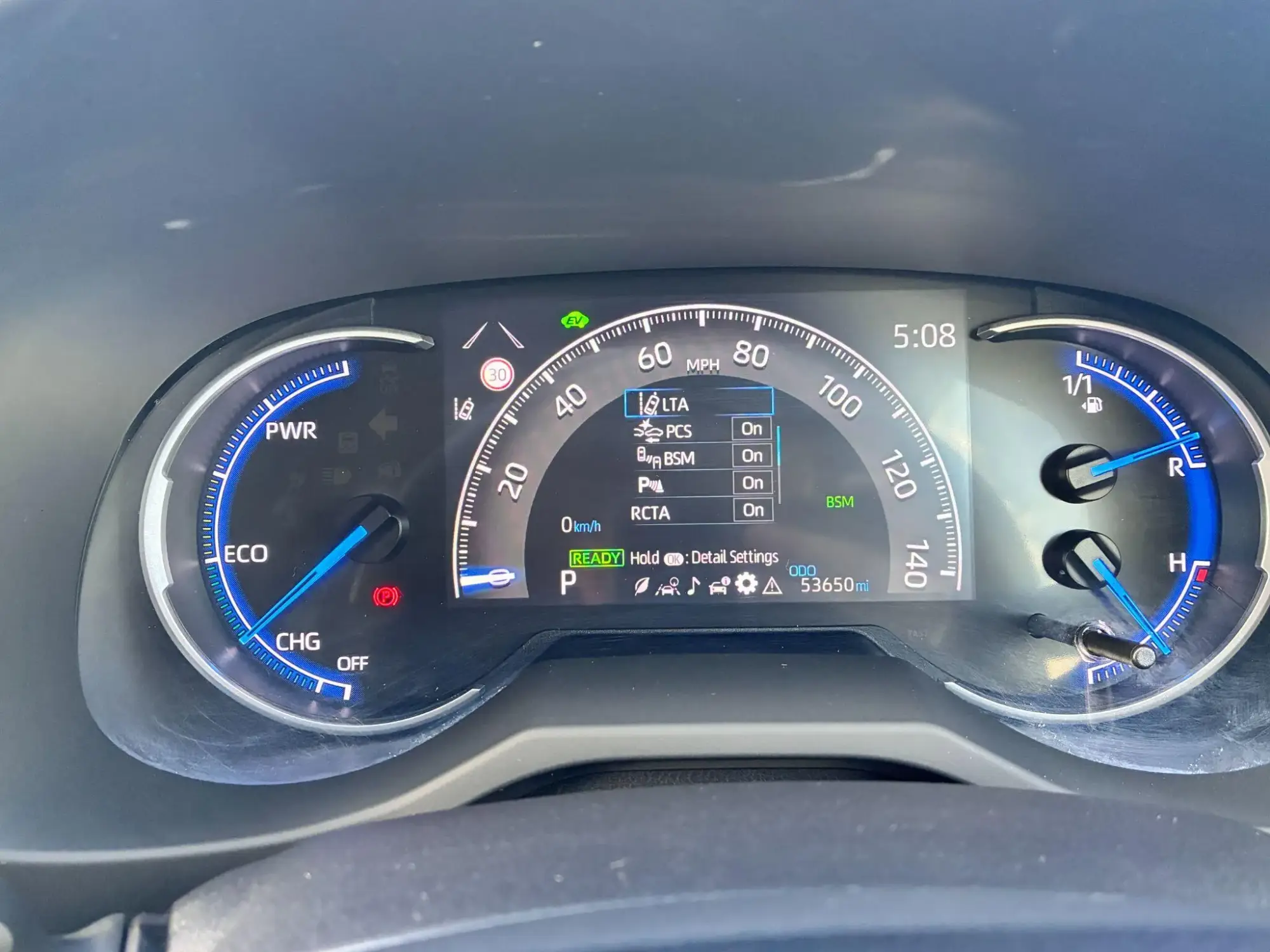 Toyota RAV4 Image 33