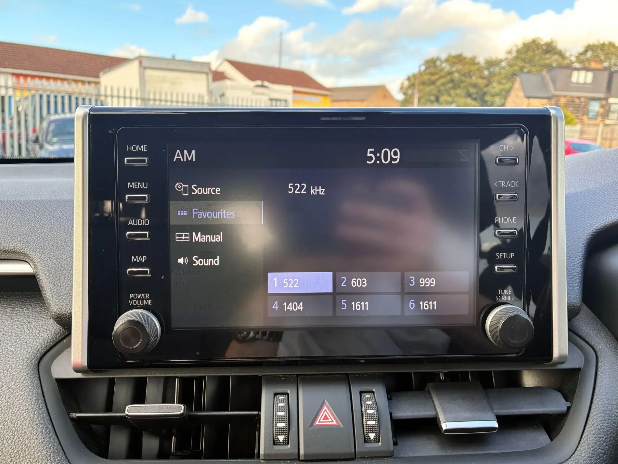 Toyota RAV4 Image 42