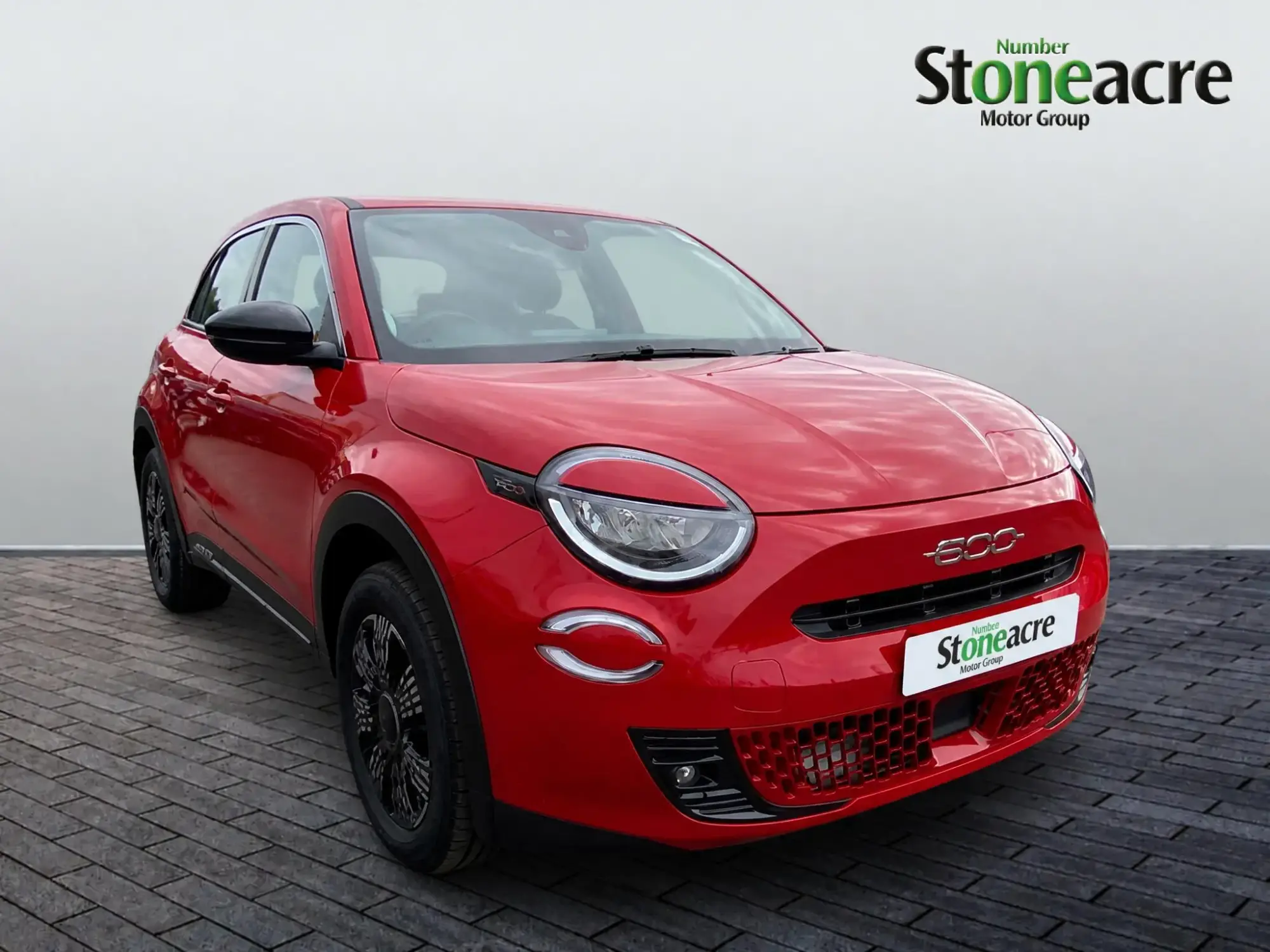 Fiat 600 Petrol 1.2 MHEV 136 e-DCT Euro 6 (s/s) 5dr FB26BNE Image 1