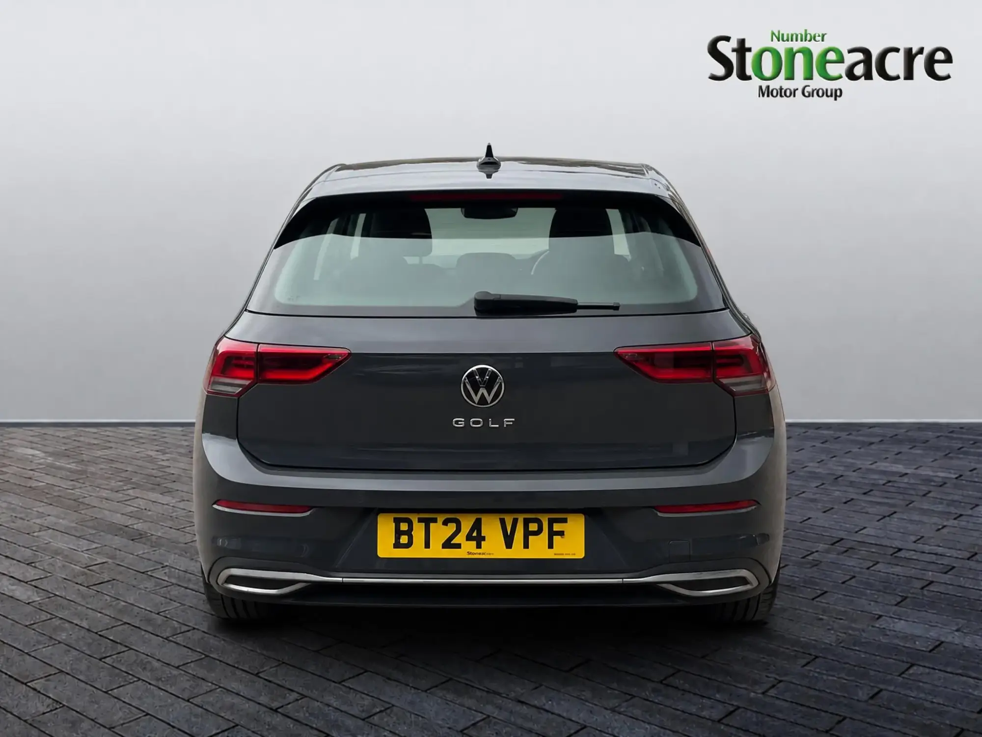 Volkswagen Golf Image 6