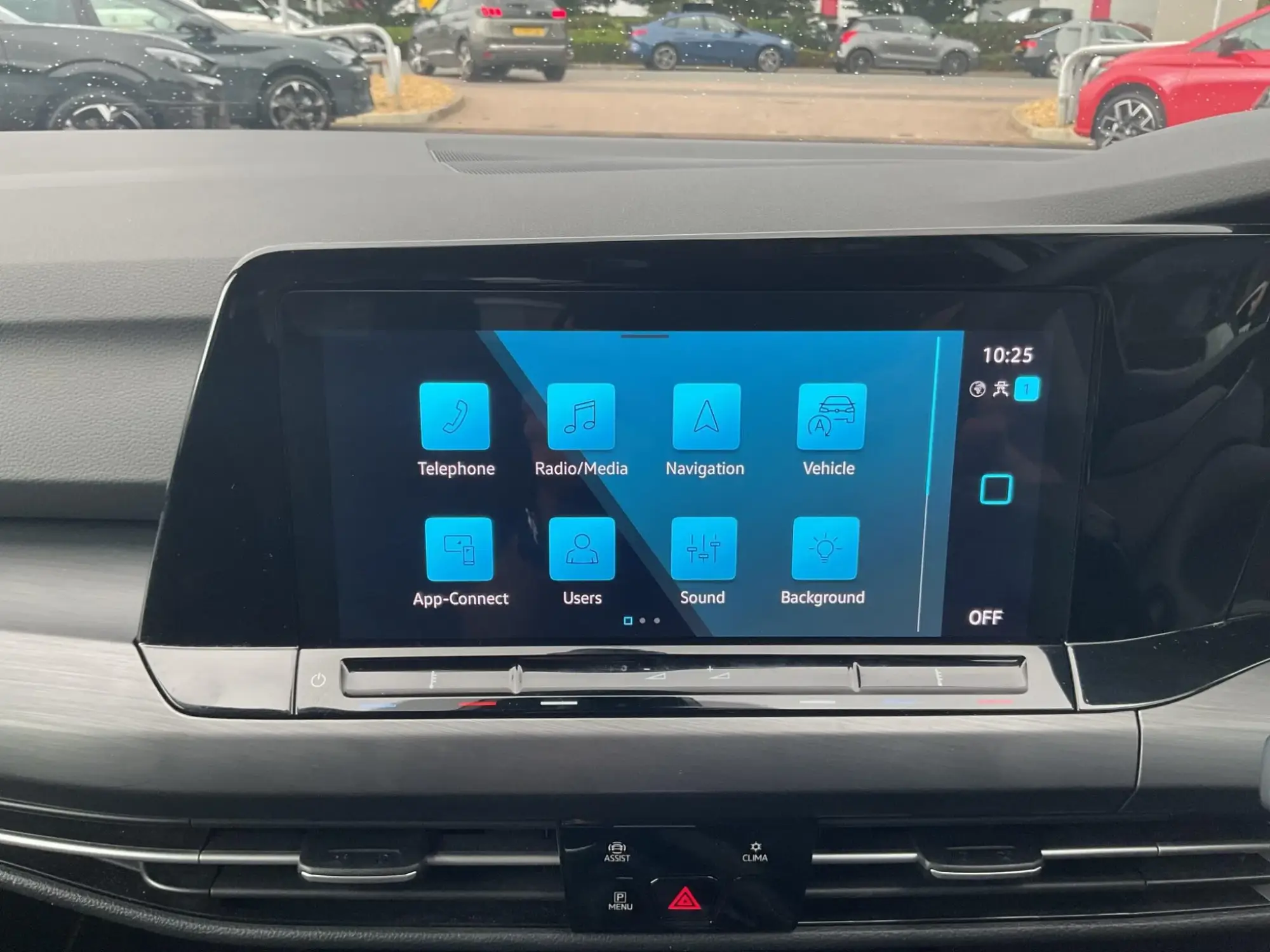 Volkswagen Golf Image 18