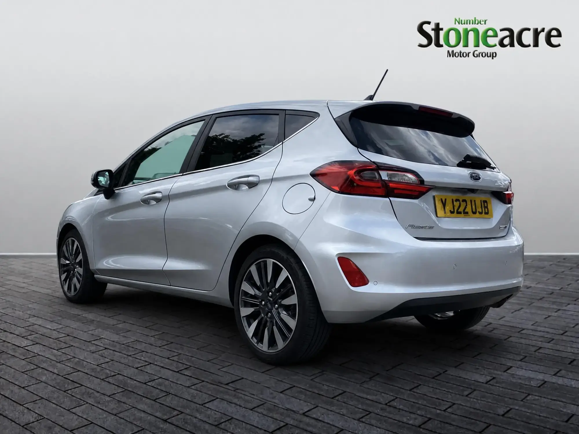 Ford Fiesta Image 8