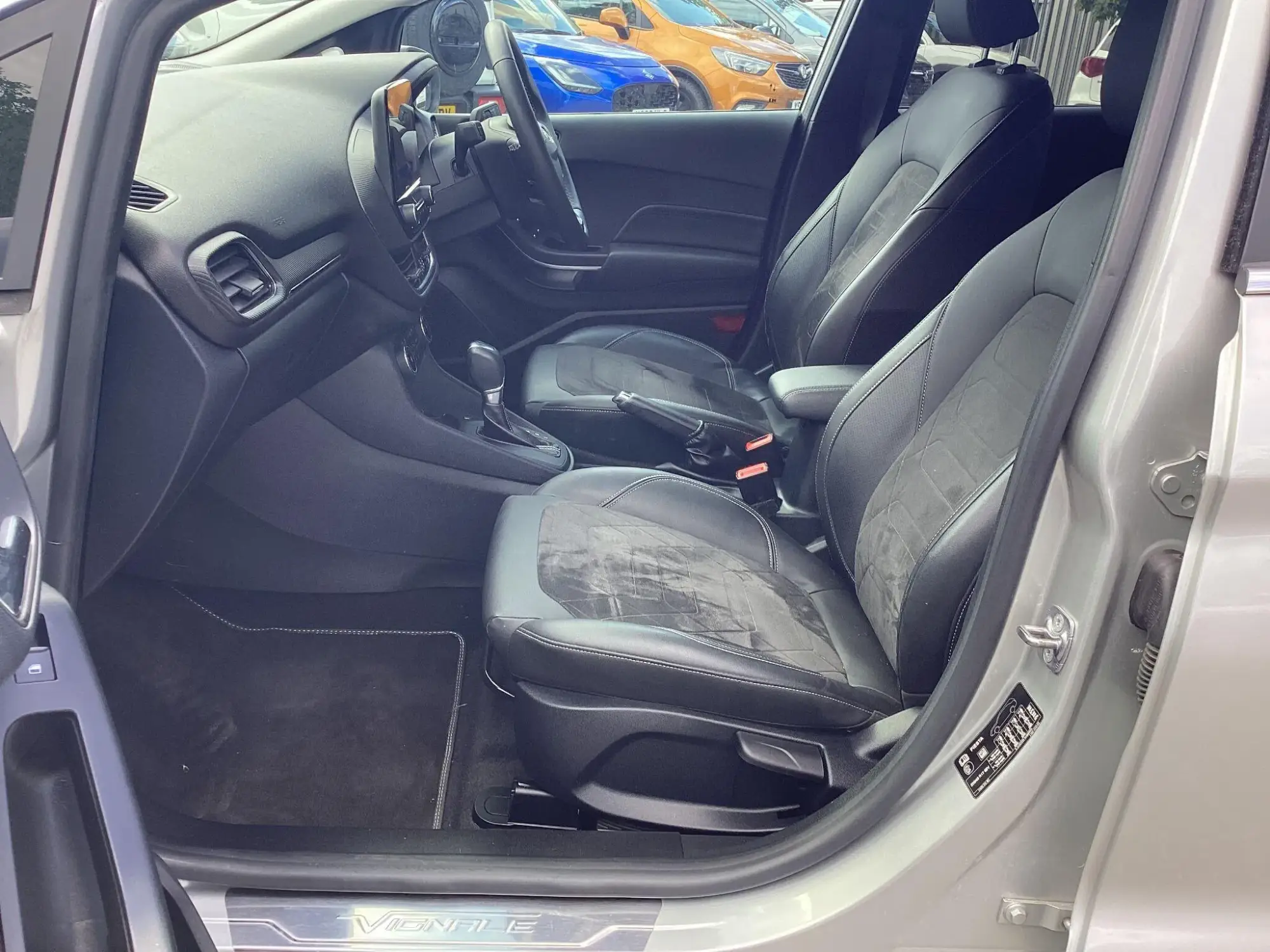 Ford Fiesta Image 33