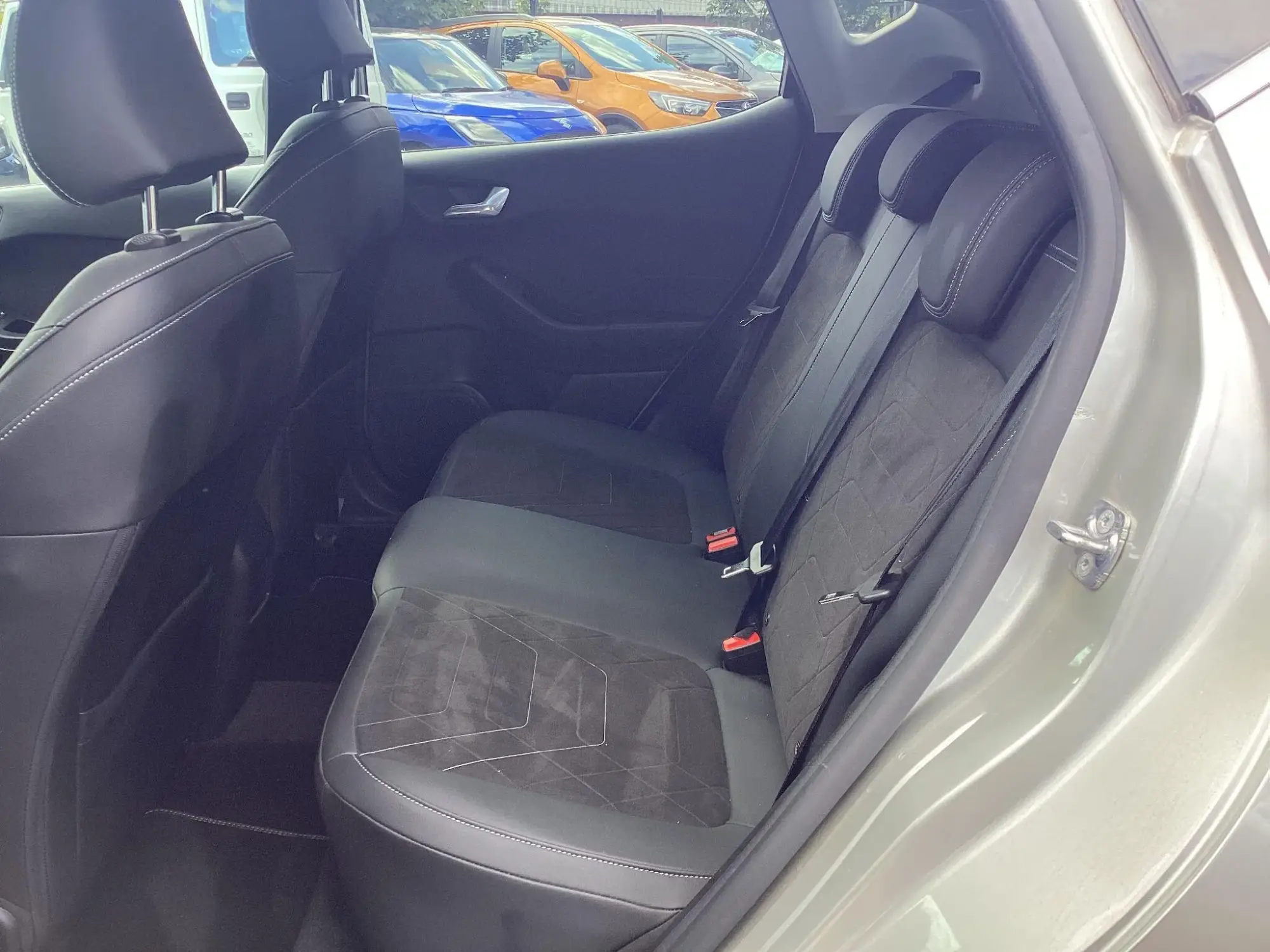 Ford Fiesta Image 34