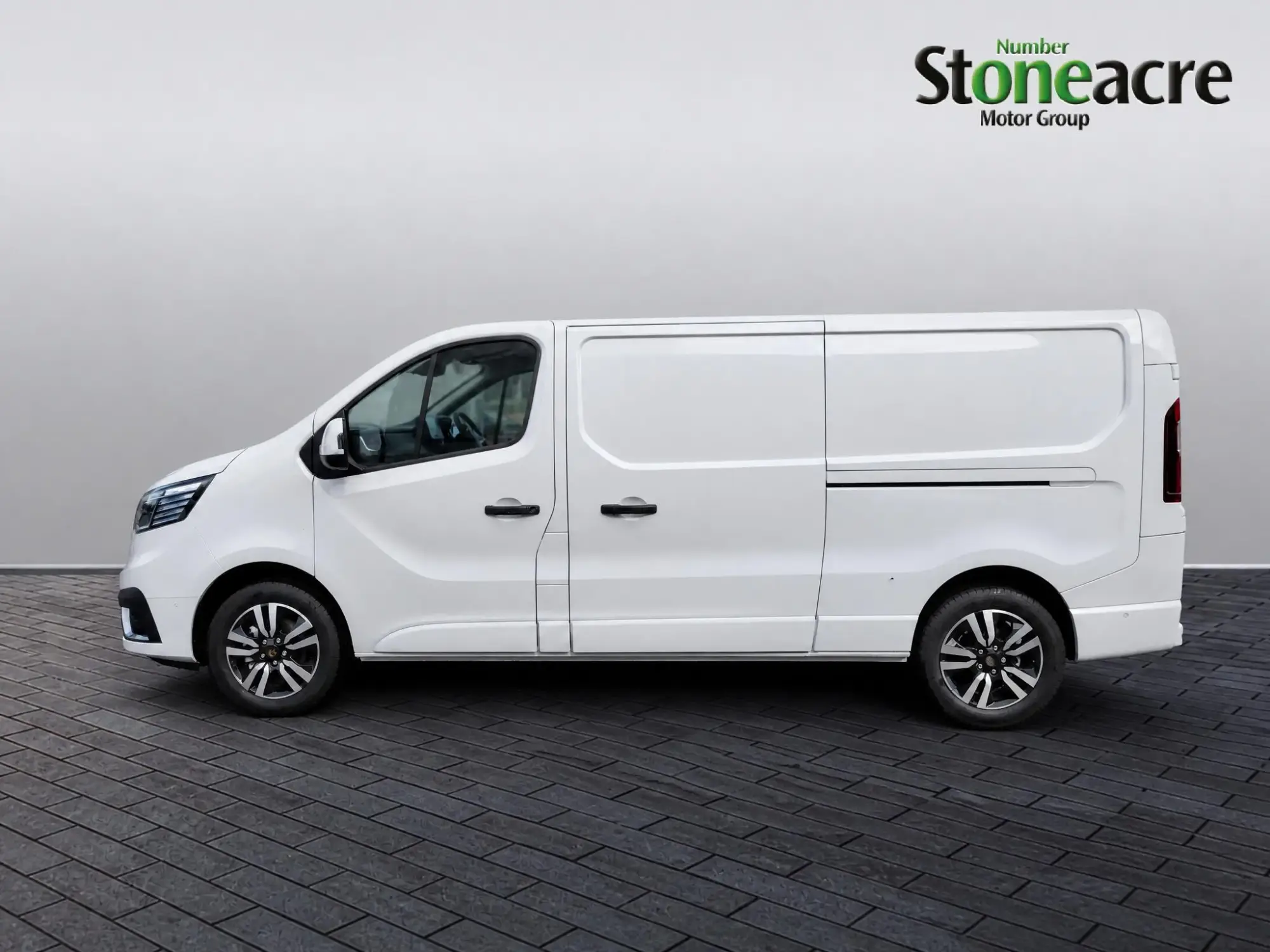 Renault Trafic Image 6 Renault Trafic Image 6