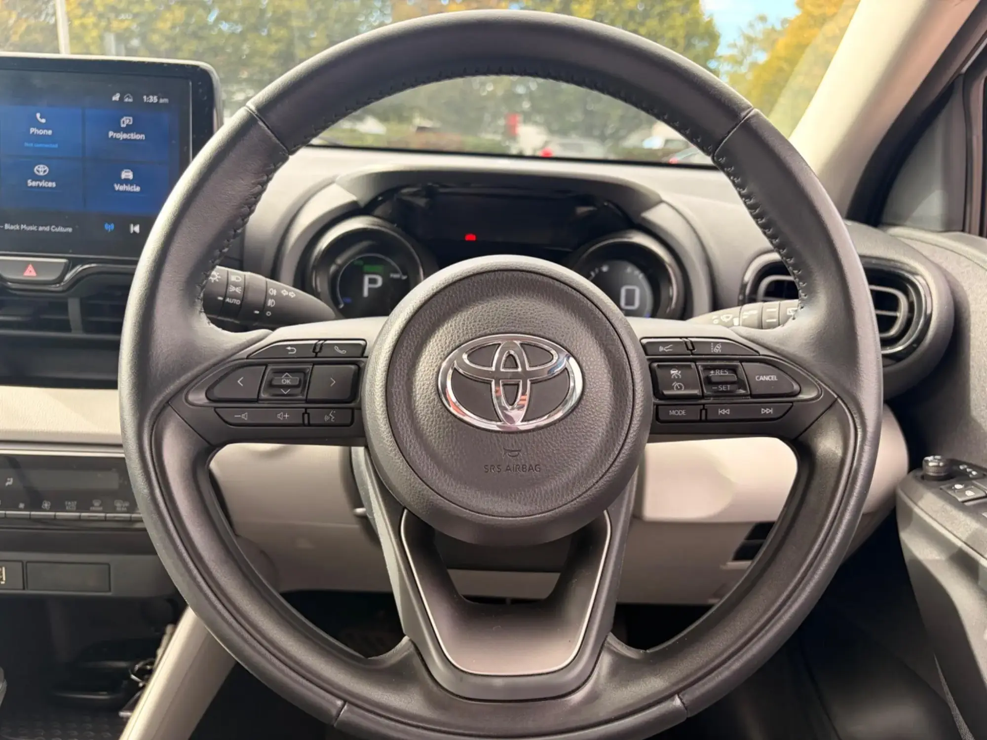 Toyota Yaris Hybrid Image 23
