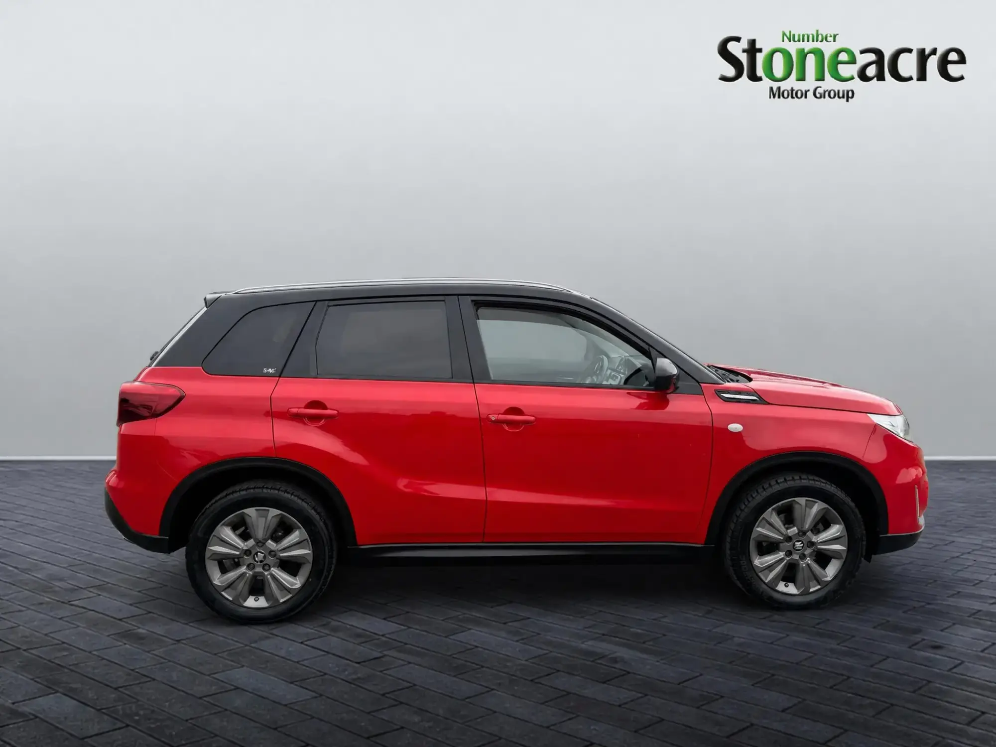 Suzuki Vitara Image 2 Suzuki Vitara Image 2