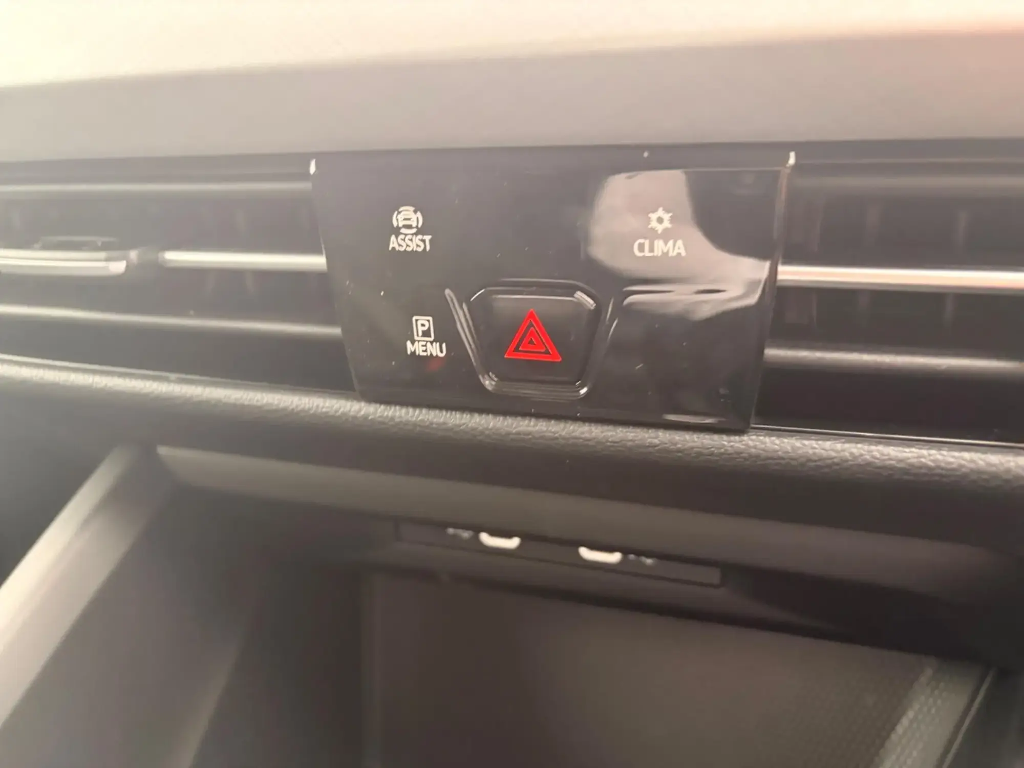 Volkswagen Golf Image 19