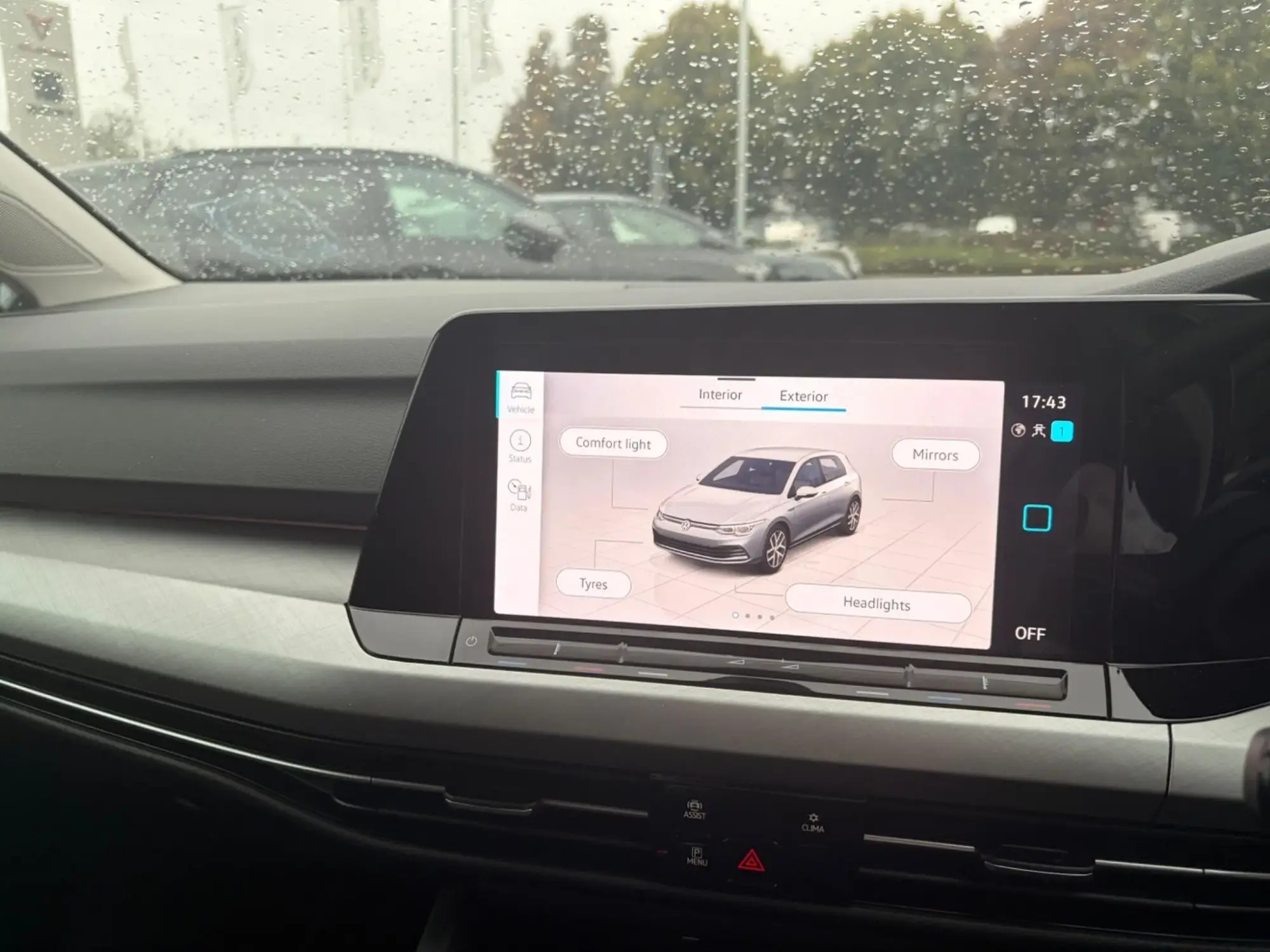 Volkswagen Golf Image 15