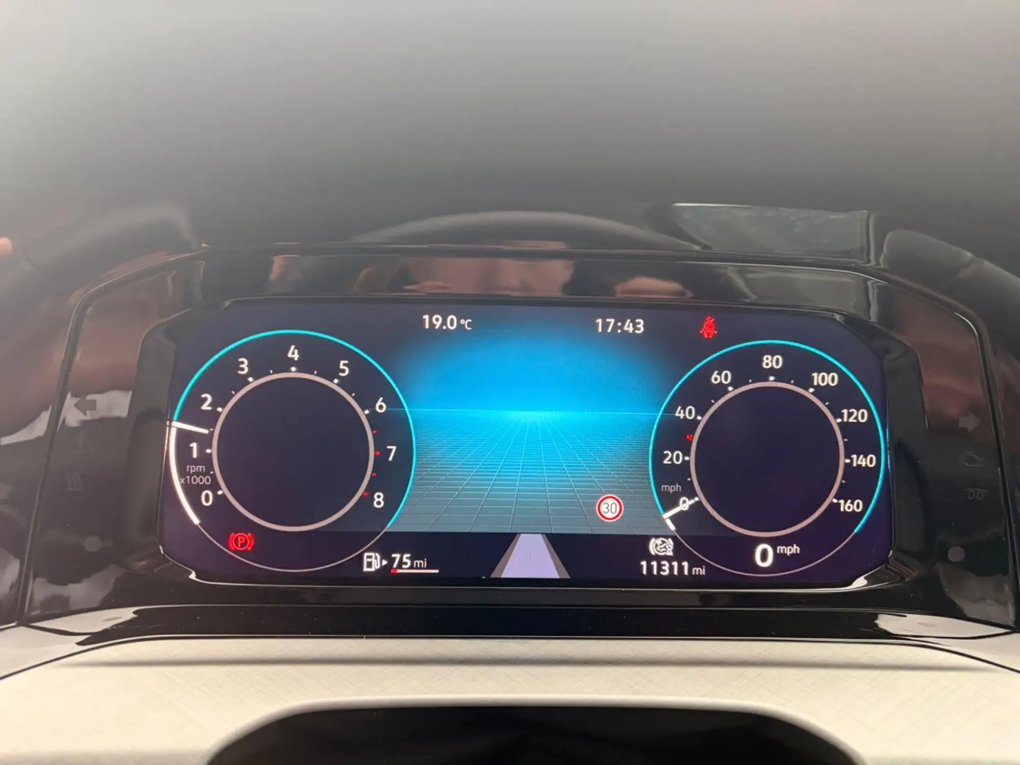 Volkswagen Golf Image 16
