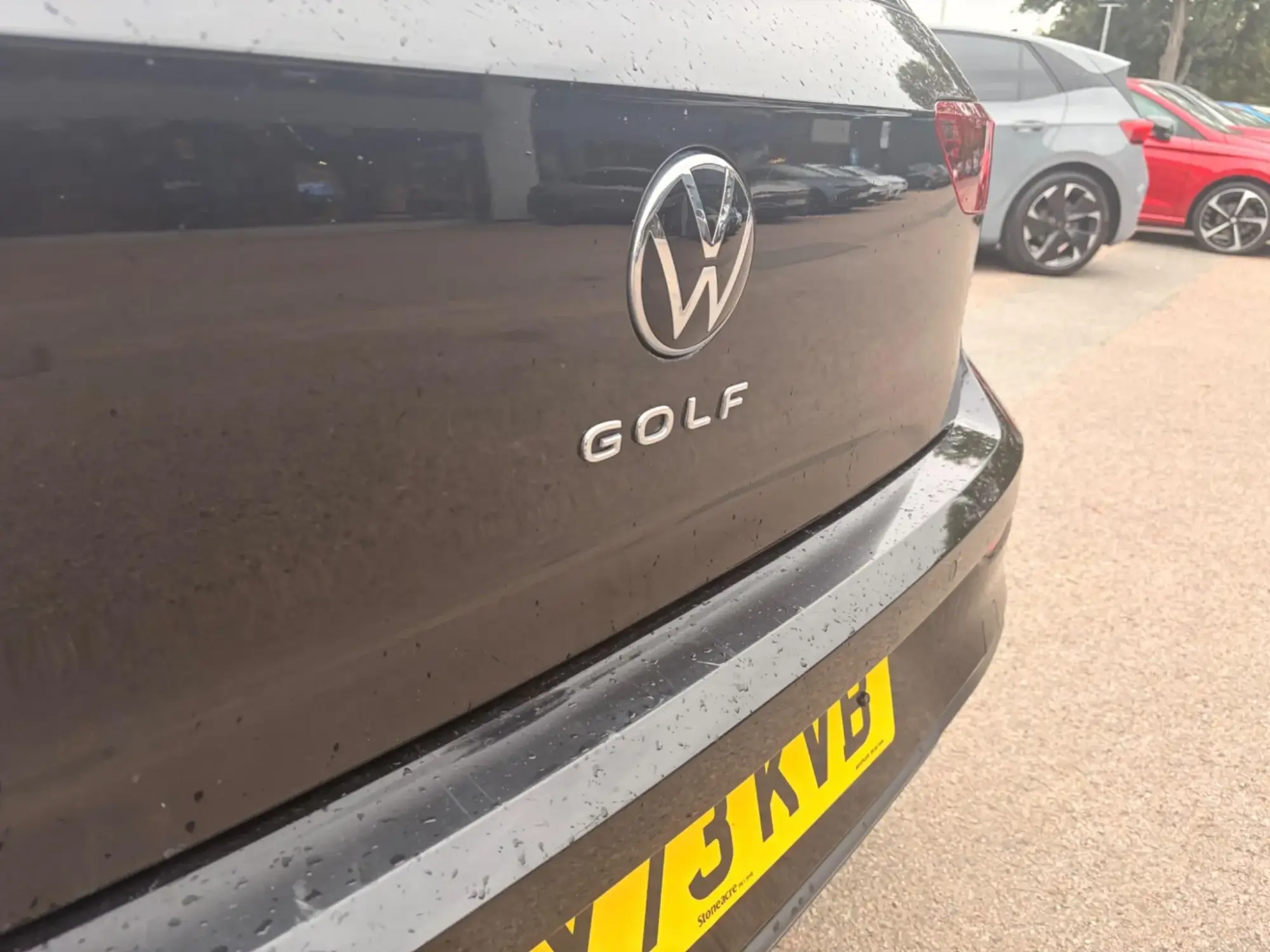 Volkswagen Golf Image 20