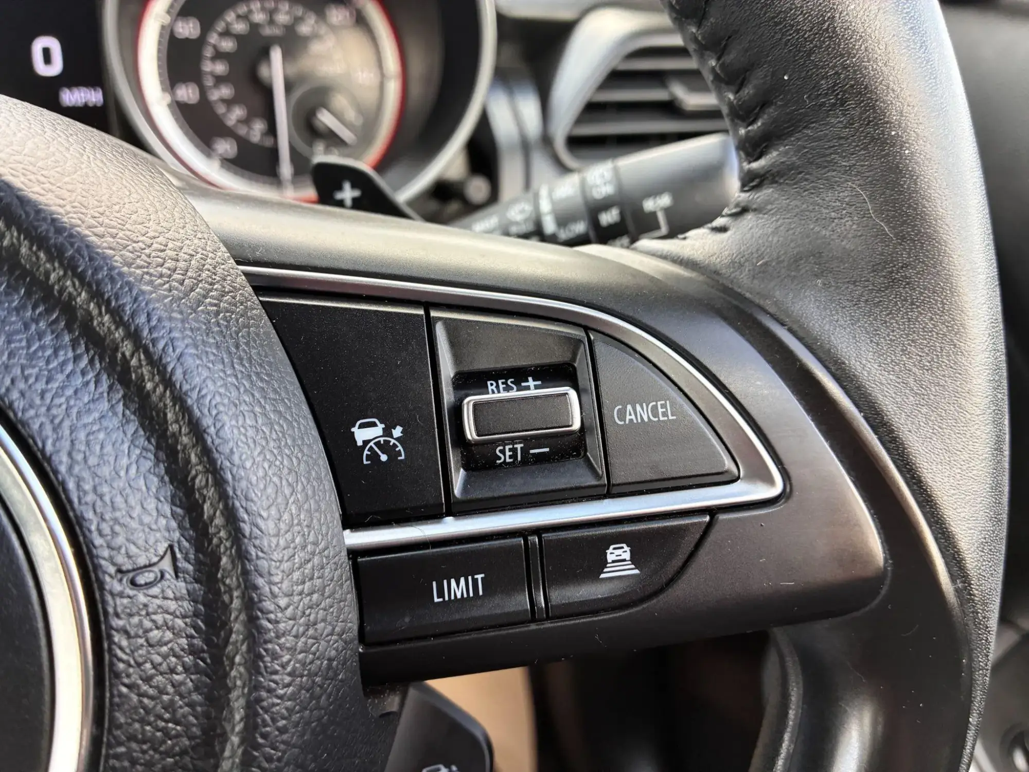 Suzuki Swift Image 13 Suzuki Swift Image 13