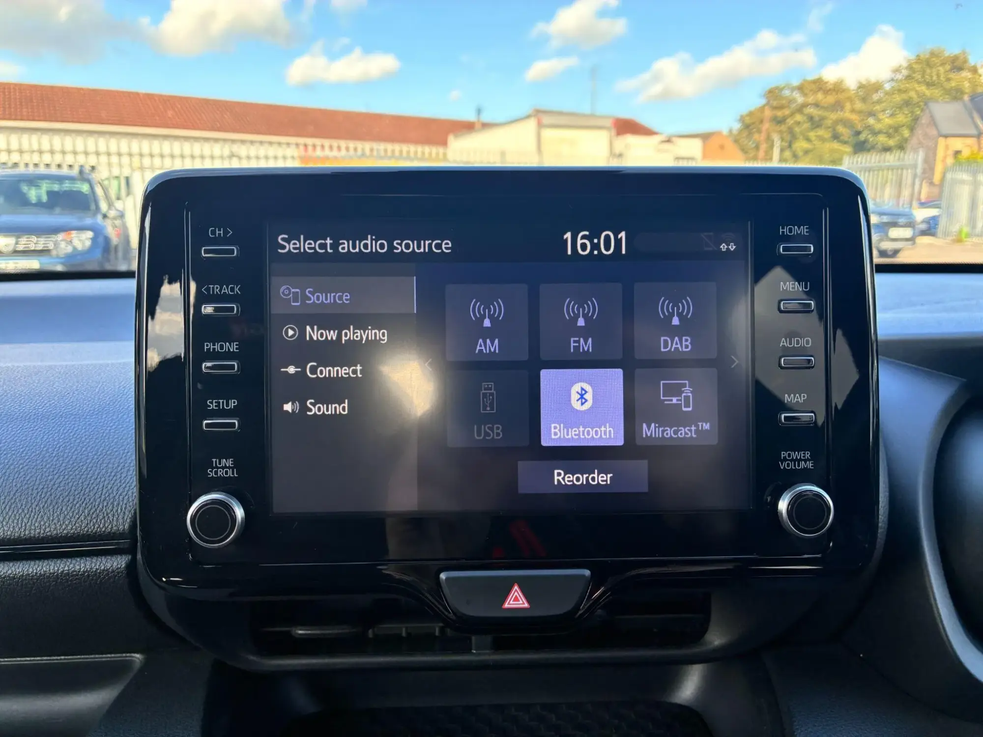 Toyota Yaris Hybrid Image 35 Toyota Yaris Hybrid Image 35
