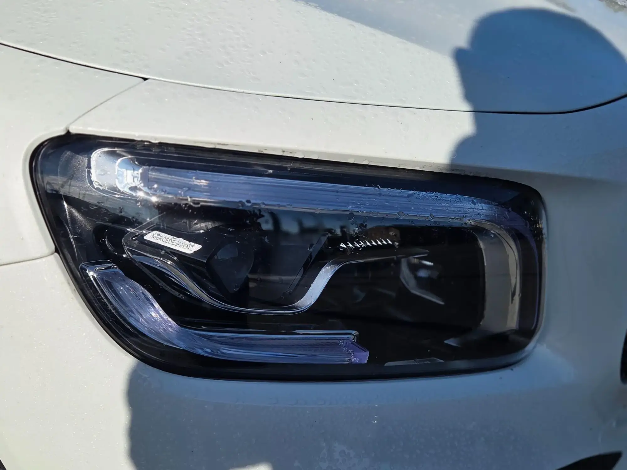 Mercedes-Benz GLB Image 14