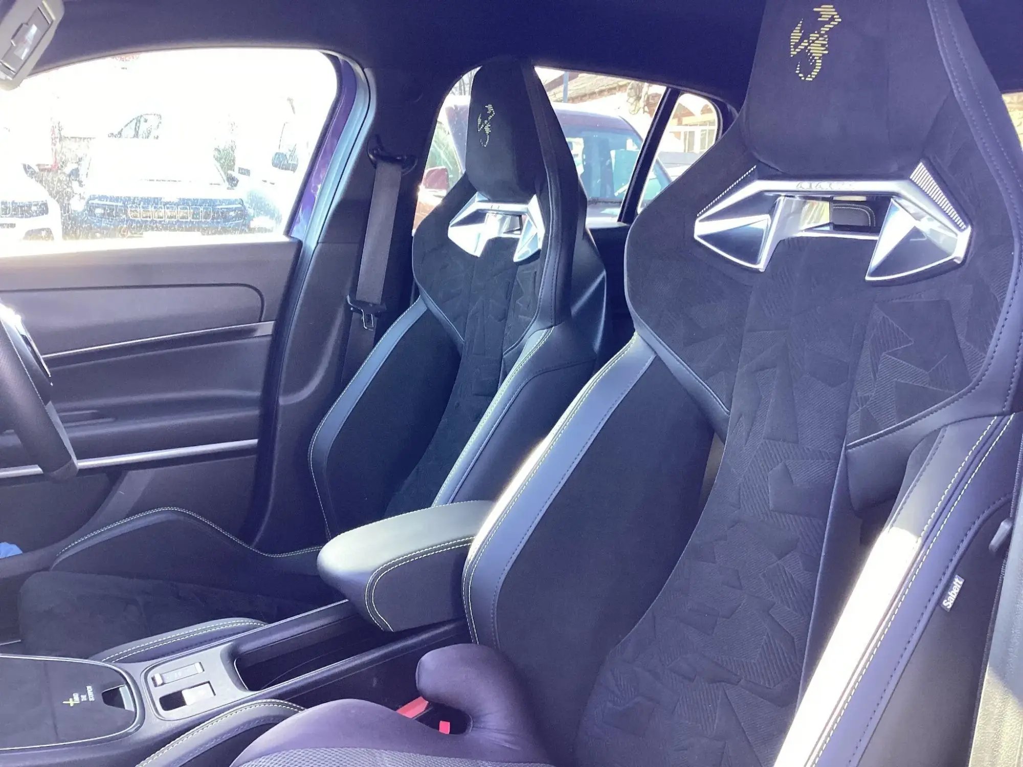 Abarth 600e Image 10