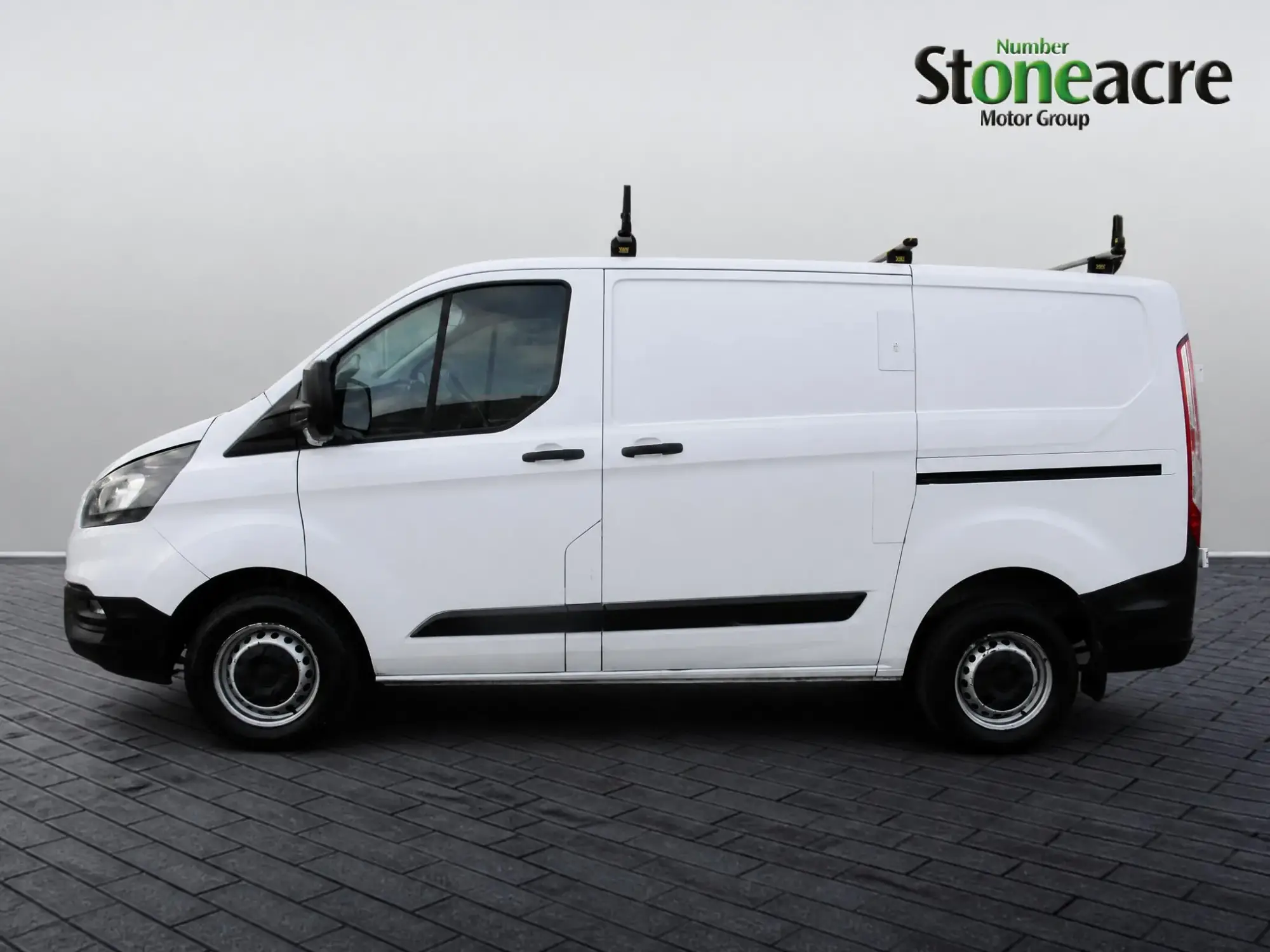 Ford Transit Custom Image 6