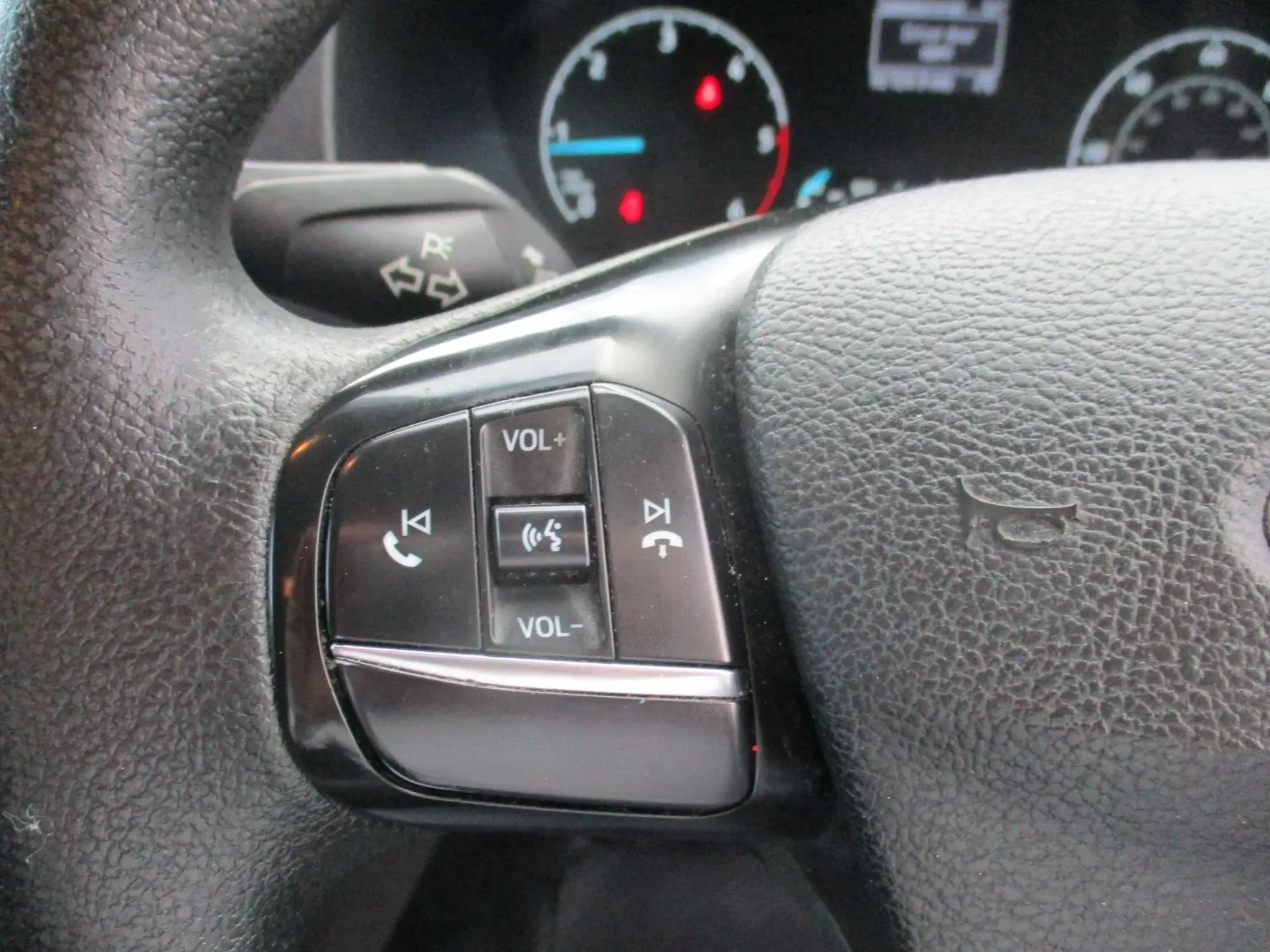 Ford Transit Custom Image 17