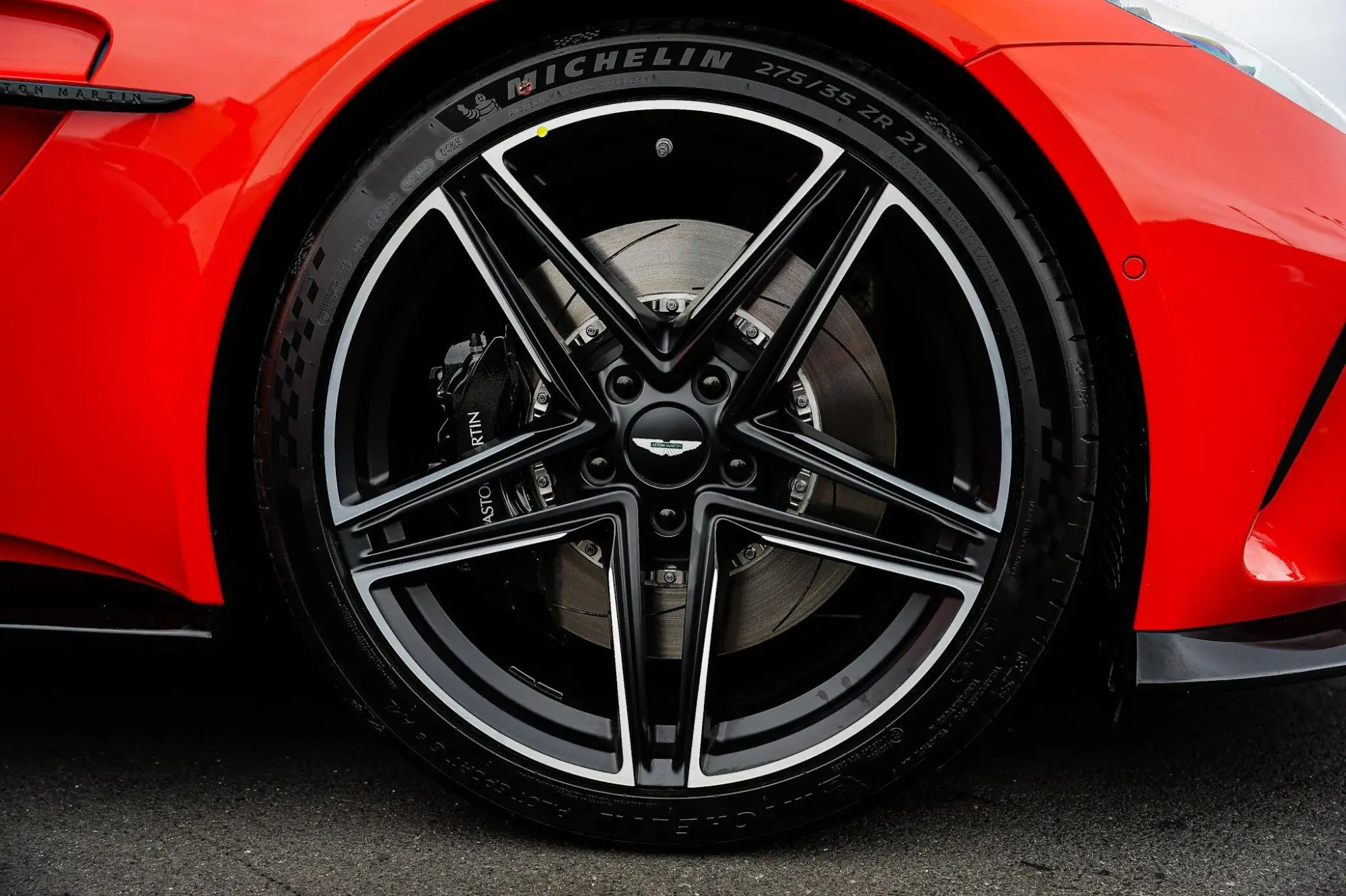 Aston Martin Vantage Image 21 Aston Martin Vantage Image 21