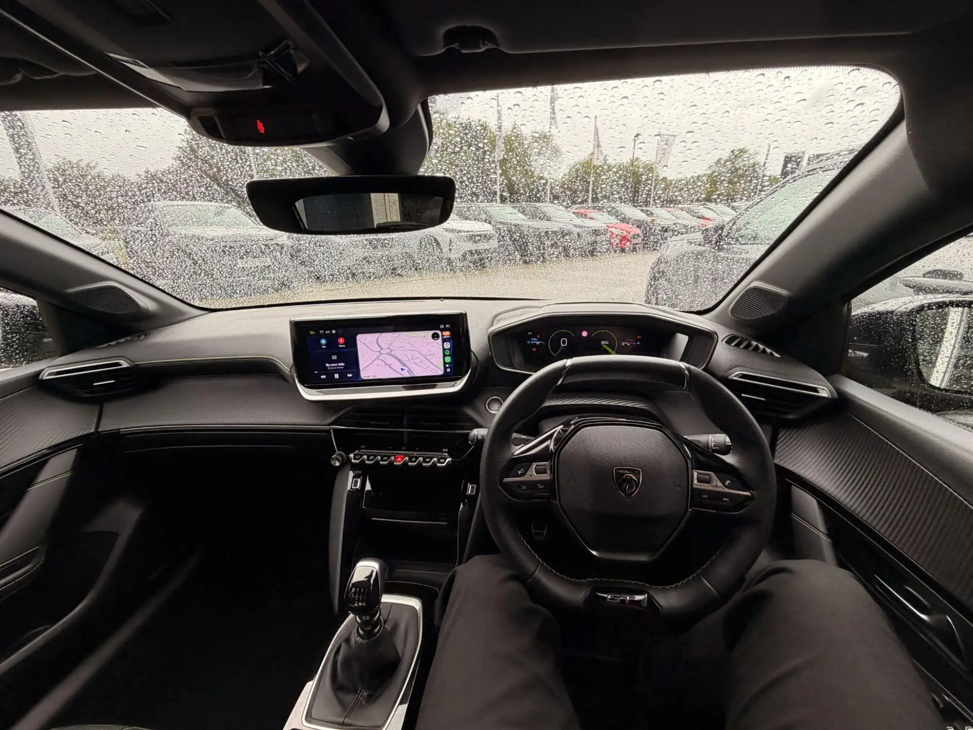 Peugeot 208 Image 24