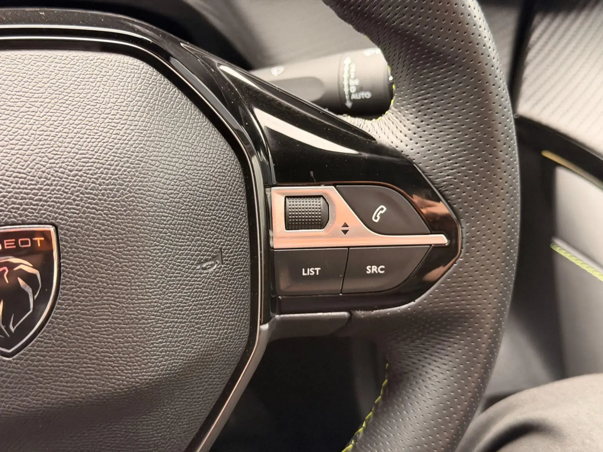 Peugeot 208 Image 27