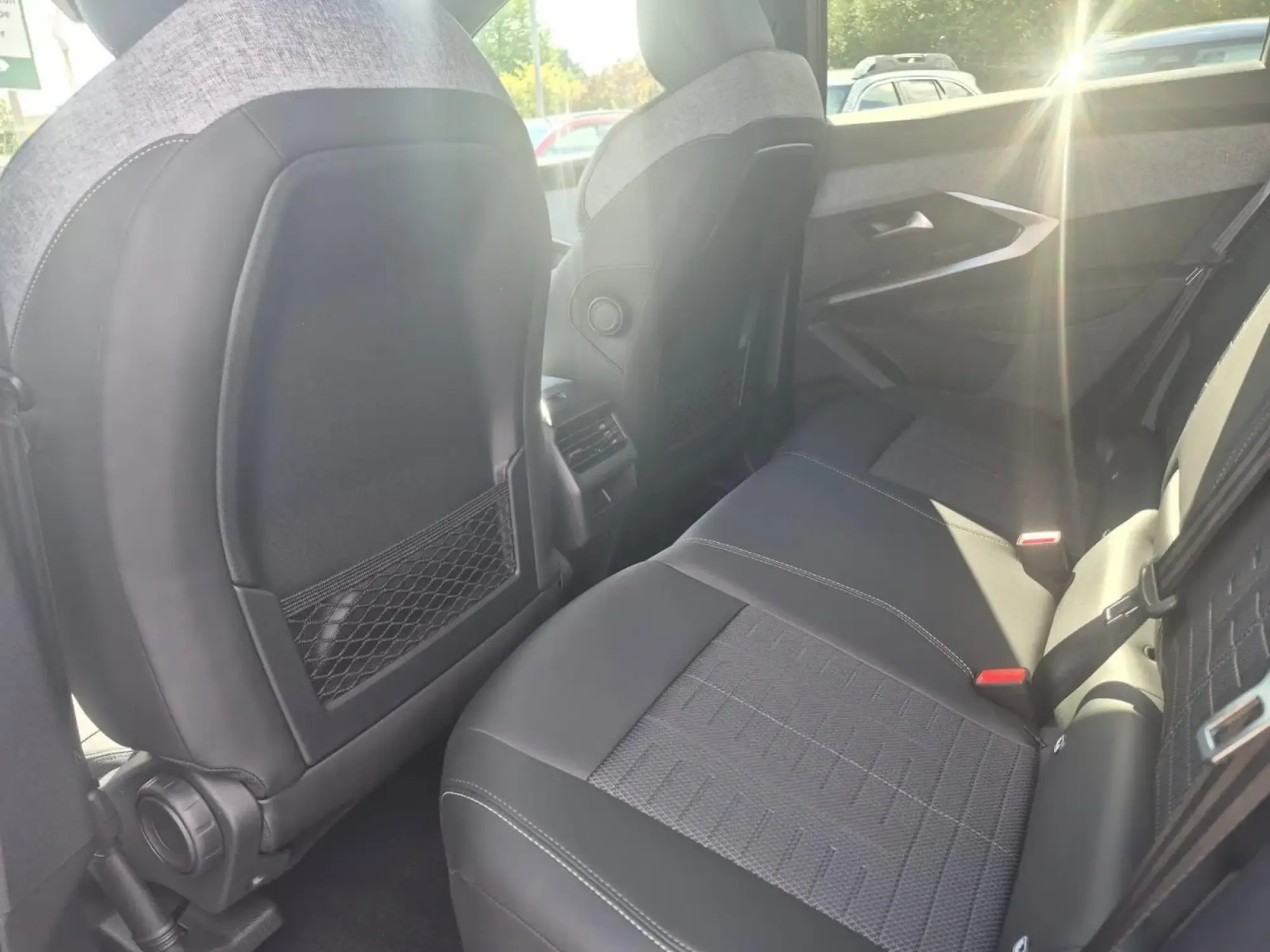 Peugeot 3008 Image 17