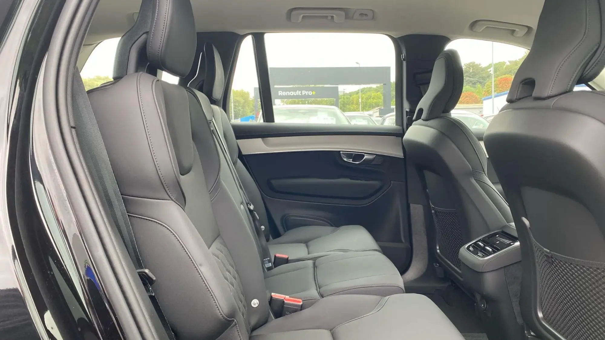 Volvo XC90 Image 14 Volvo XC90 Image 14