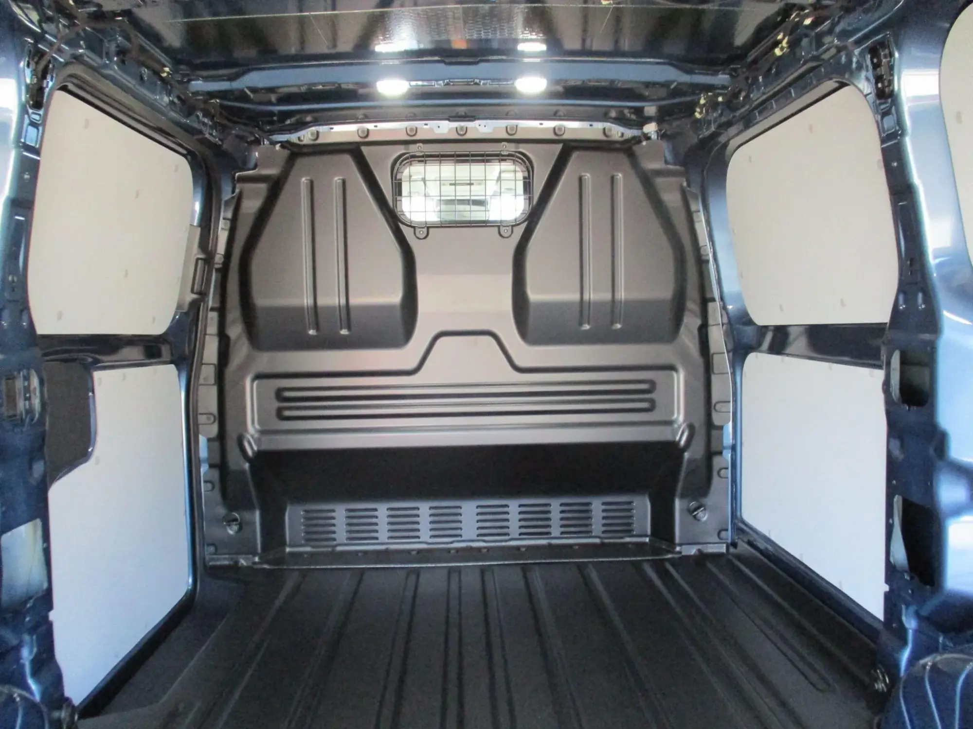 Ford Transit Custom Image 15 Ford Transit Custom Image 15