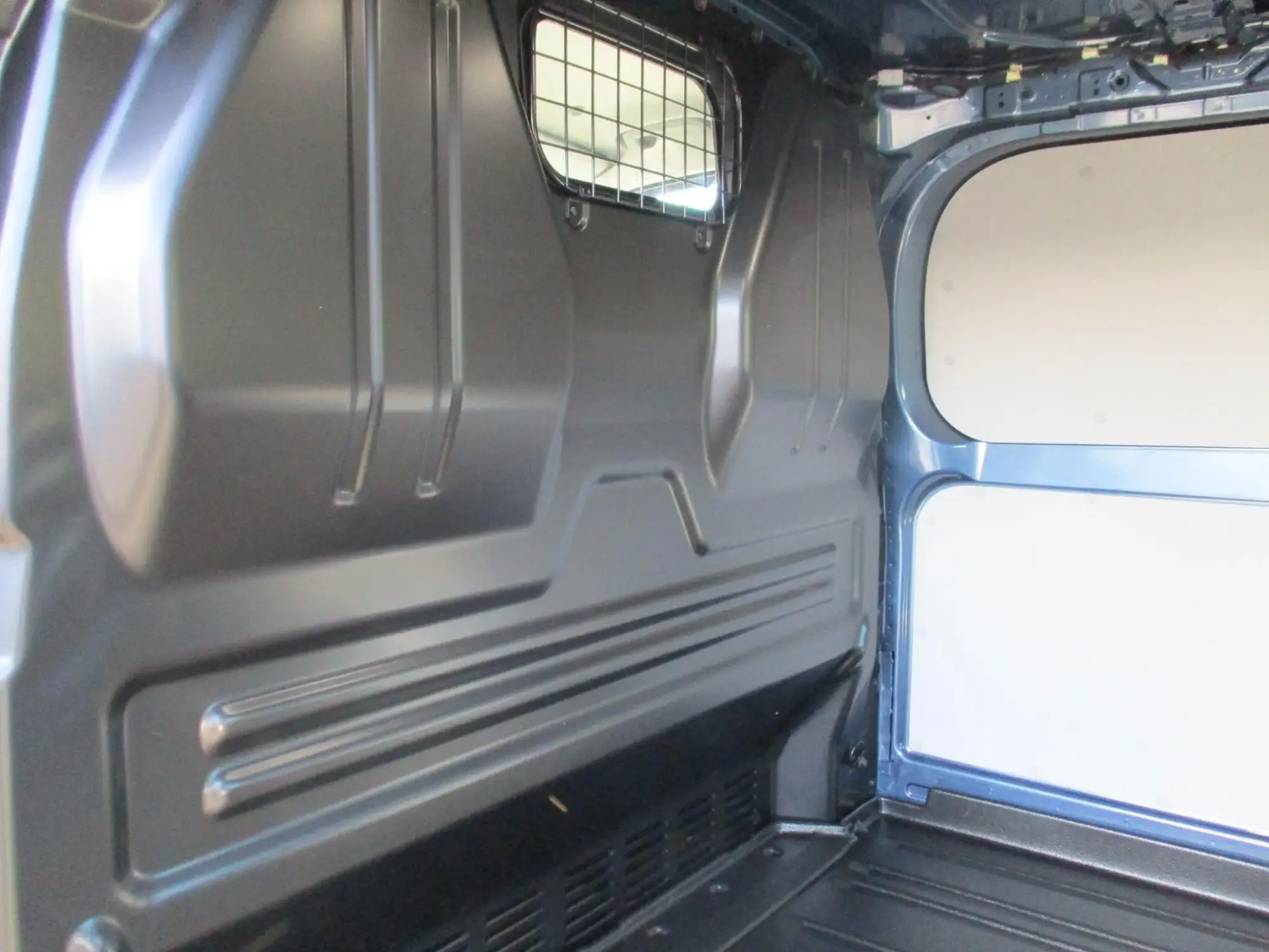Ford Transit Custom Image 16 Ford Transit Custom Image 16