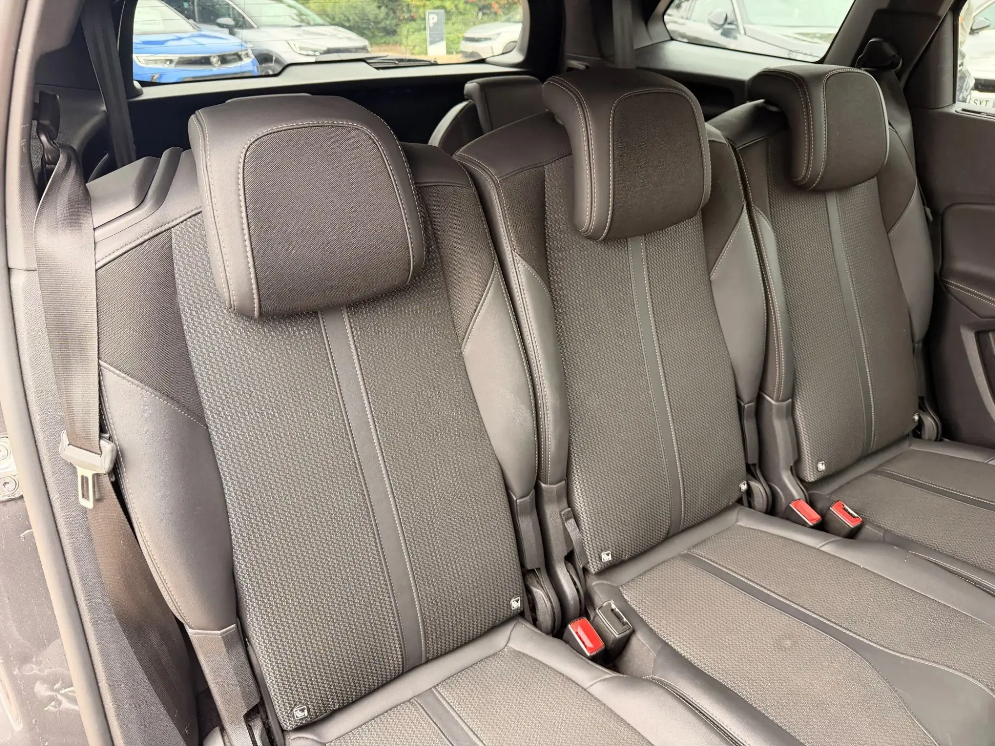 Peugeot 5008 Image 13