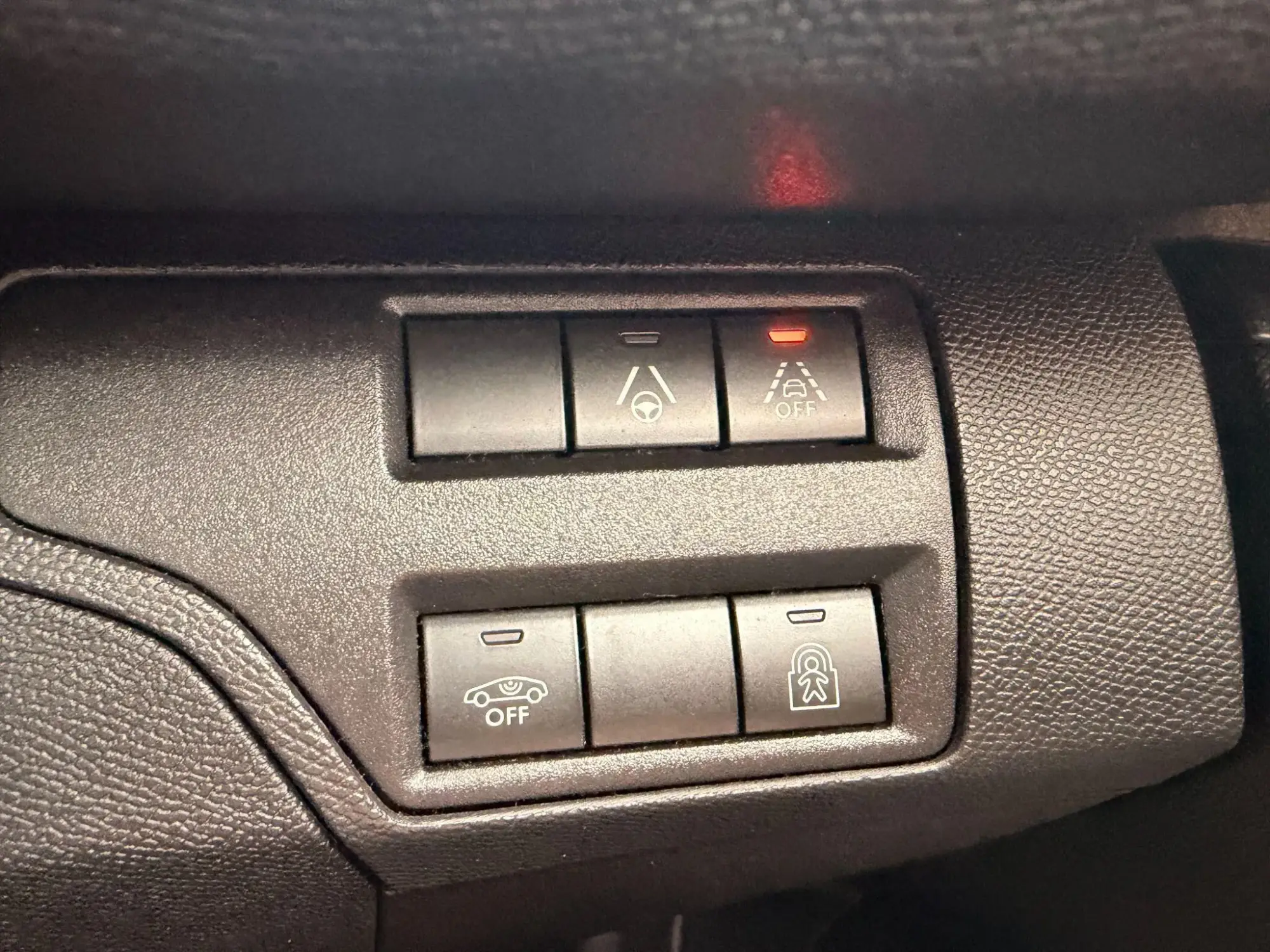 Peugeot 5008 Image 17